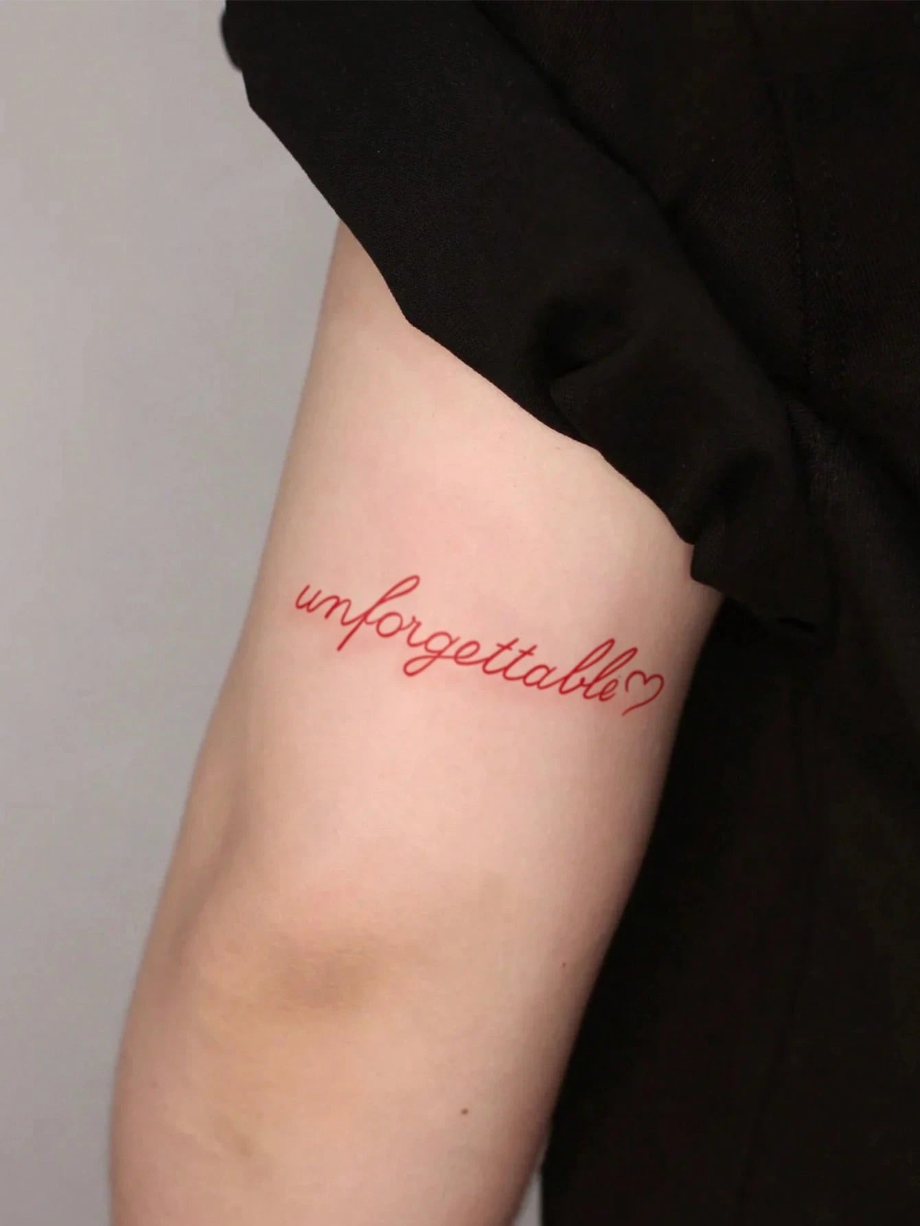 1pc Waterproof, Sweat-Resistant, Washable Fashionable "Unforgettable" Temporary Tattoo Sticker, Designed For Sexy Girls' Collarbone And Waist, Featuring Cute And Eye-Catching Handwritten English Font