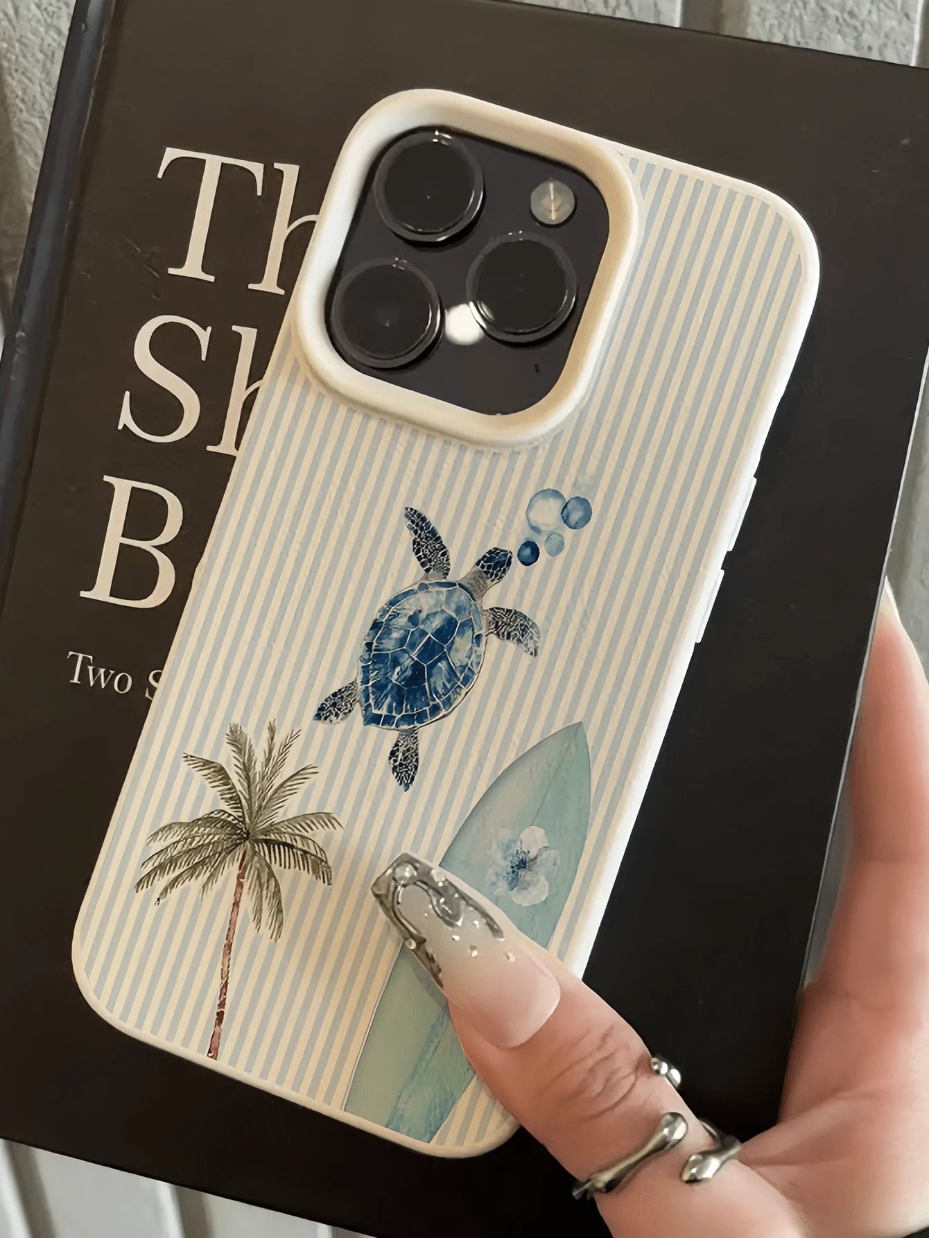 1pc White Striped Turtle Surfboard Personalized Minimalist Shockproof Soft TPU Fashion Phone Case Full Coverage Anti-Fouling Protective Shell Compatible With Apple 17 16 15 14 13 12 11 Pro Max Air And