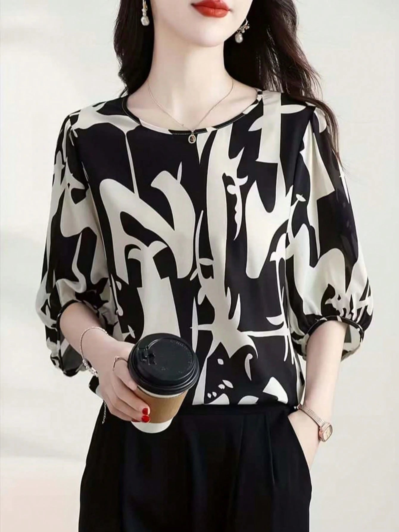 1pc Women's Fashionable Elegant Casual Minimalist Mid-Sleeve Round Neck Printed Blouse, Suitable For Daily Wear And Vacation, Spring/Summer/Autumn