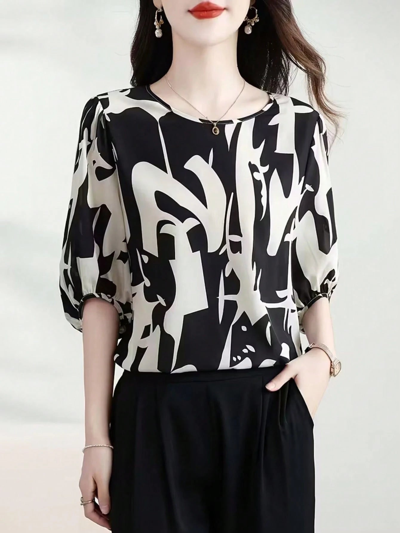 1pc Women's Fashionable Elegant Casual Minimalist Mid-Sleeve Round Neck Printed Blouse, Suitable For Daily Wear And Vacation, Spring/Summer/Autumn