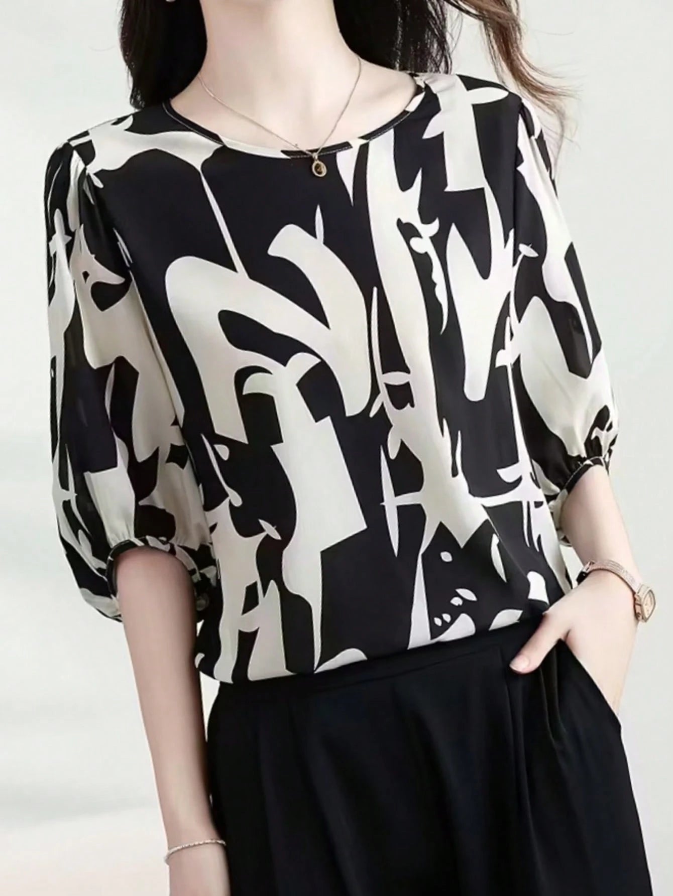 1pc Women's Fashionable Elegant Casual Minimalist Mid-Sleeve Round Neck Printed Blouse, Suitable For Daily Wear And Vacation, Spring/Summer/Autumn