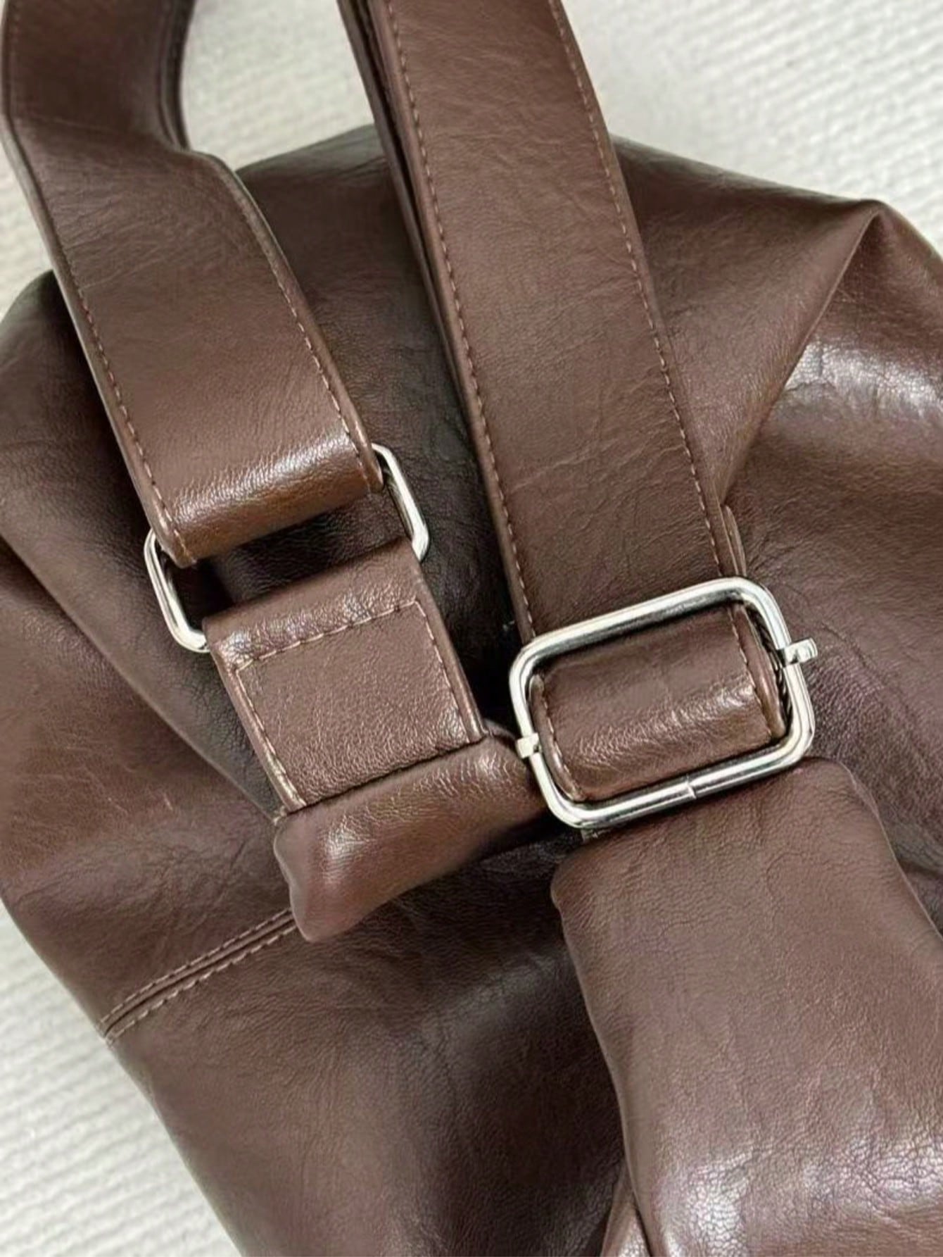 2026 Spring/Summer New Women's Crossbody Bag Shoulder Bag Handbag Korean Retro Fashion Large Capacity Shoulder Bag Women's Big Bag Zipper Closed Tote