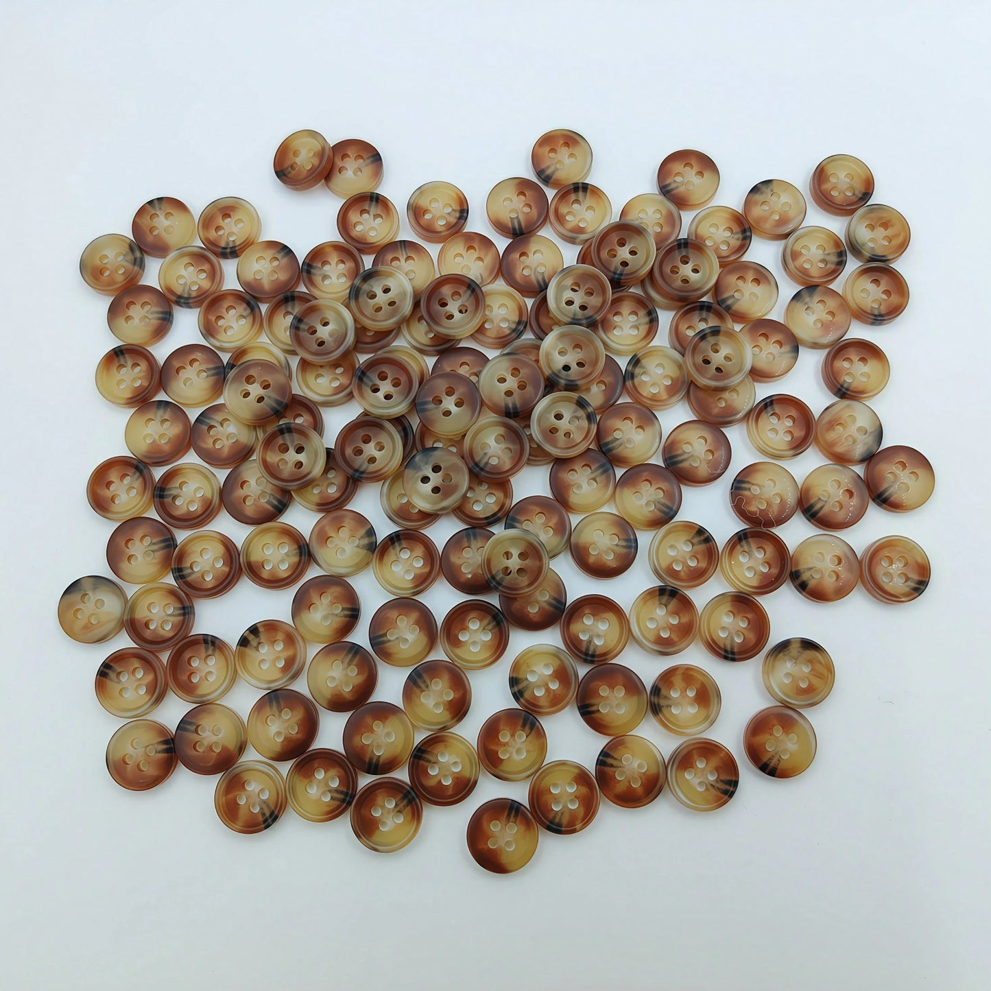 20pcs/1.1cm Fashion Personalized Minimalist Round Plastic Bohemian Style Light Brown Resin Buttons European & American Vintage High-End 4-Hole Buttons Handmade Sewing High-Quality Versatile Buttons DI
