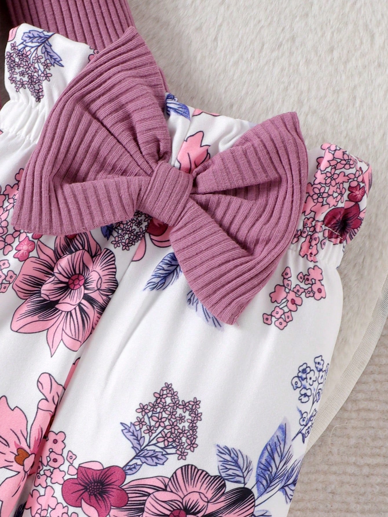 2pcs Baby Girl Cute Print Long Sleeve Bodysuit With Pants, Hat And Headband, Thin, Suitable For Spring And Autumn