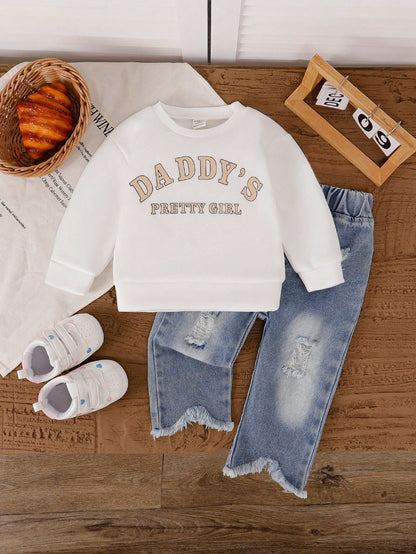 2pcs Baby Girls' Autumn Winter White Japanese Sweatshirt Fabric Round Neck English Print Jeans Pants V-Shape Leg Niche Fashion Simple Cute Casual Set