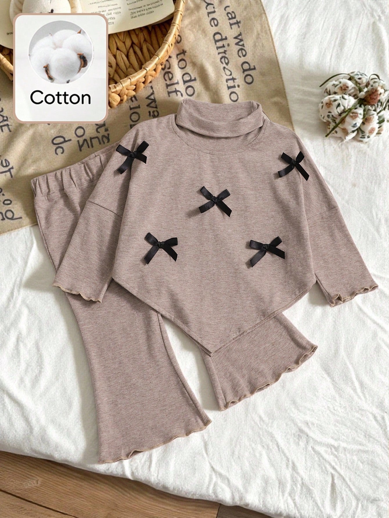 2pcs Baby Girls' Bow Decor Knitted Set Light Apricot Turtleneck Top Matching Flare Pants Cute Autumn