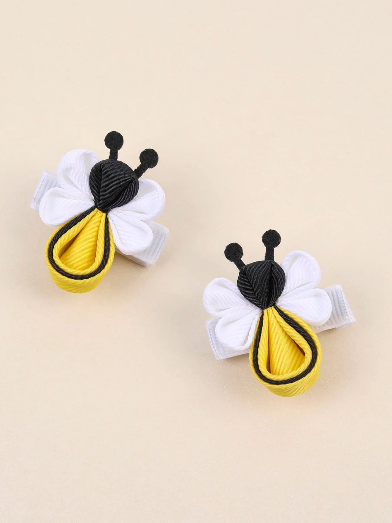 2pcs Cute Ladybug Hair Clips For Children Girls, No Trace Hairpin With Animal Shape, Hair Accessories For Kids And Toddlers