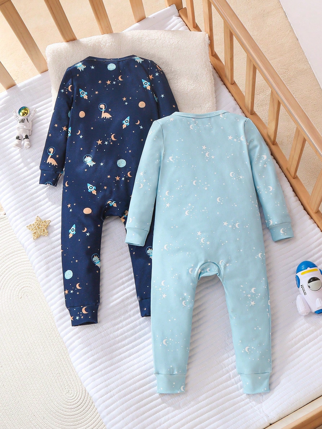 2pcs/Set Baby Boys' Snug Fit Space Theme Pajamas, Long Sleeve Jumpsuit, Light Blue & Navy Blue, Soft And Comfortable Material Fall Winter