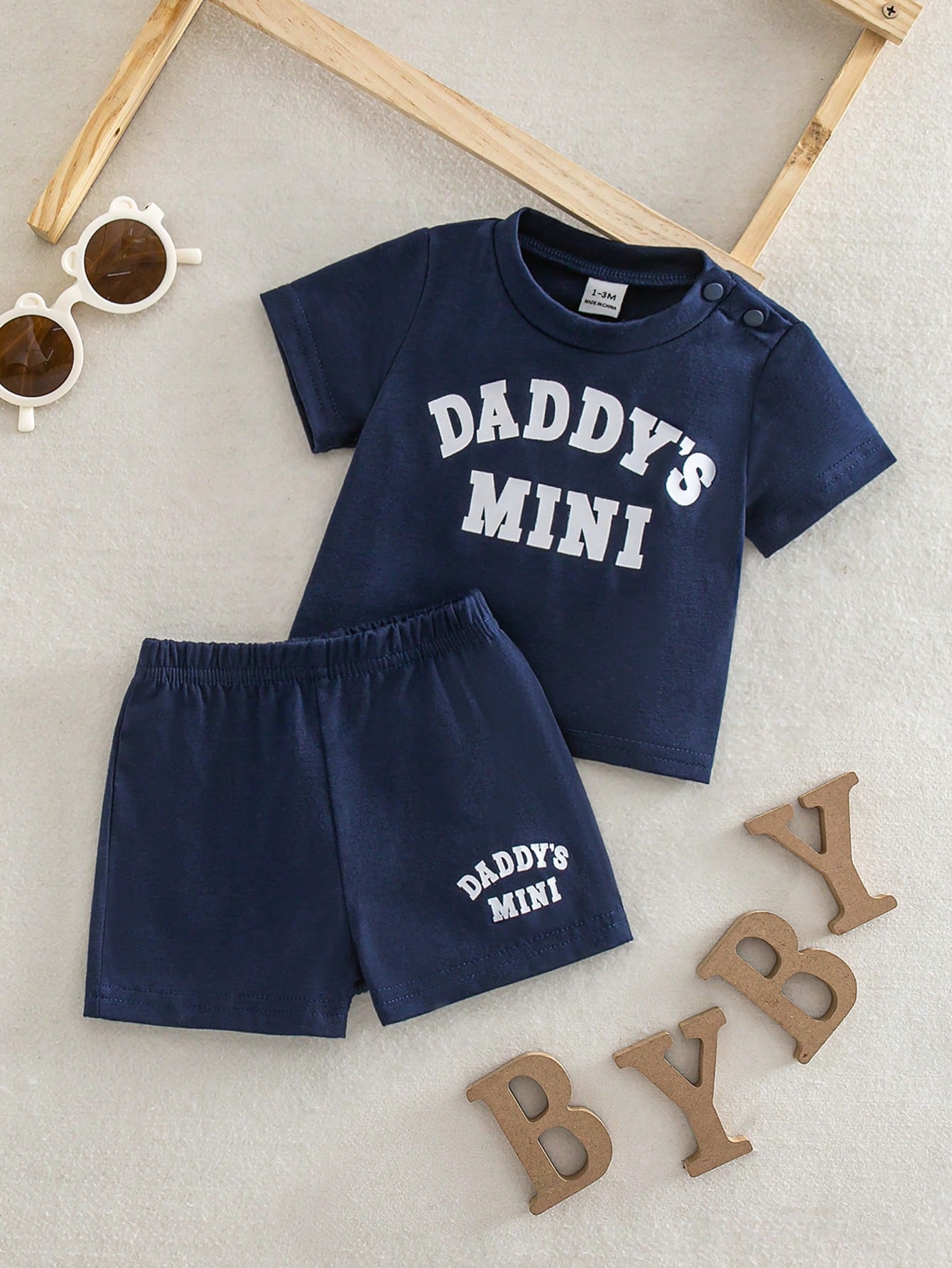 2pcs/Set Newborn Baby Comfortable, Casual, Minimalist, Preppy Letter Print Knit Top And Shorts Set. Suitable For Spring/Summer Wear, Indoor Activities, Outdoor Activities, Daily Wear, Photography, Vac
