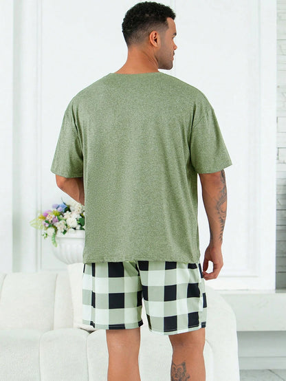 2pcs/Set Plus Size Men's Casual Loose Plaid Short Sleeve T-Shirt And Shorts Pajama Set, Suitable For Spring/Summer, Christmas