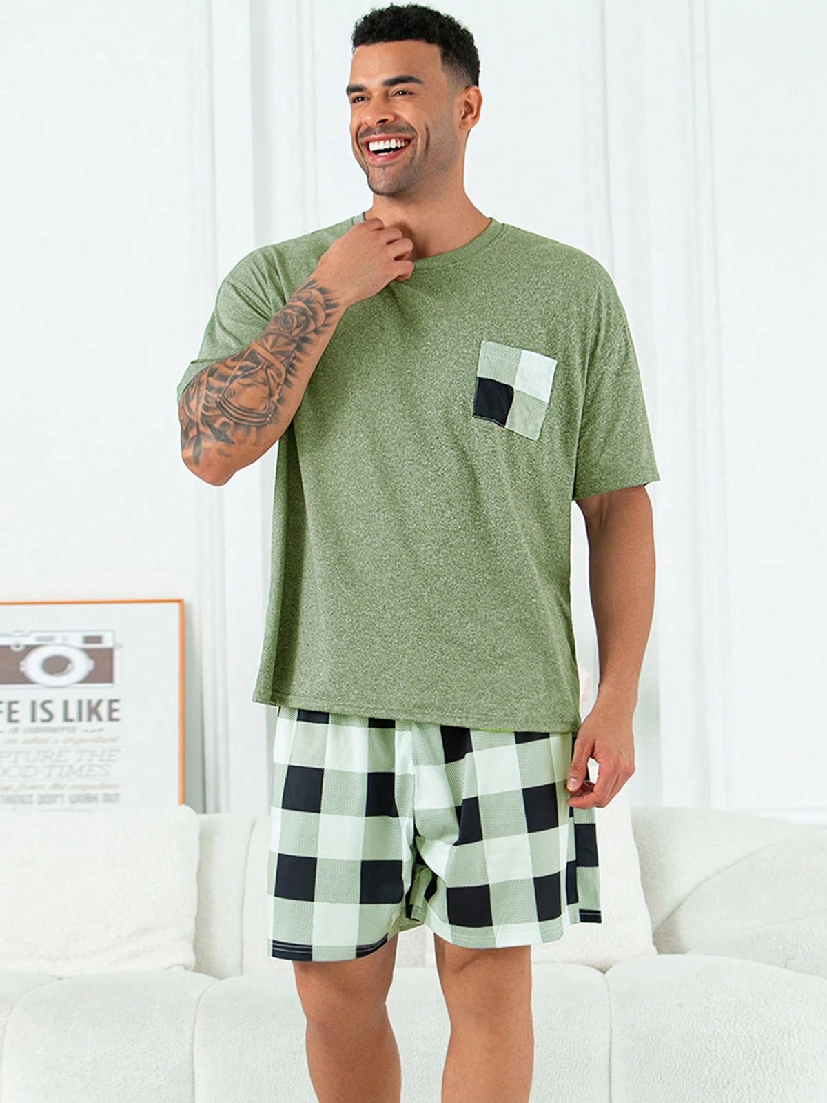 2pcs/Set Plus Size Men's Casual Loose Plaid Short Sleeve T-Shirt And Shorts Pajama Set, Suitable For Spring/Summer, Christmas