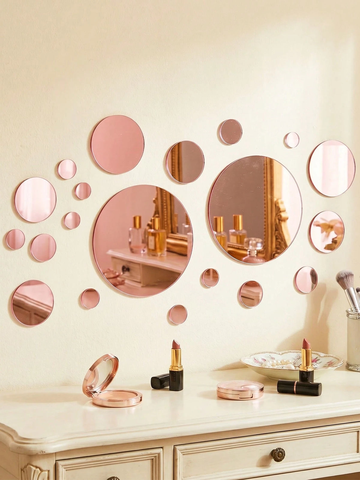 32pcs Rose Gold Round Mirror Wall Stickers, DIY Acrylic Mirror Wall Stickers, Round Mirror Effect Tile Stickers, Room Decor Wall Mirror, Bedroom Vanity Decor, Home Decor, Wall Decor, Bathroom Decor