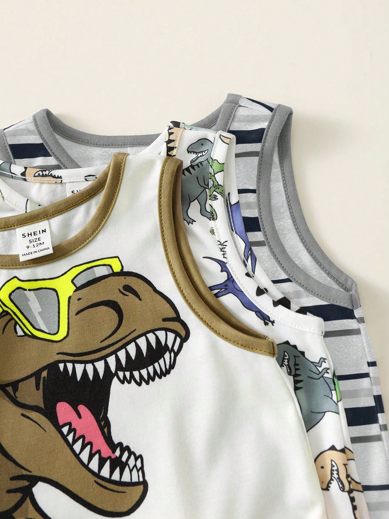 3pcs Baby Boy Cute White Dinosaur Pattern Striped Vest,Summer Casual Vacation Street Style American Retro Loose Comfortable Multi-Pack Fashion Tank