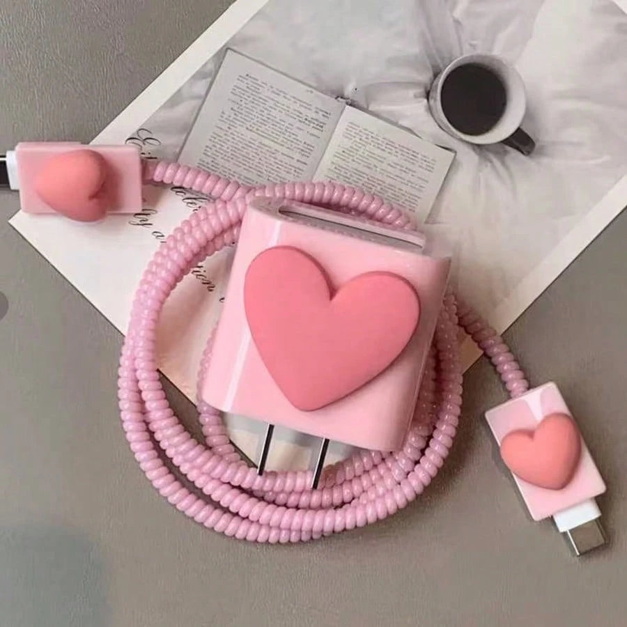 4pcs/Set Pink Heart US Standard Apple 18/20W Charger Protective Cover, Anti-Break Data Cable Protector, Pink Girly Style Protective Cover, Also Suitable As Birthday, Christmas, New Year Holiday Gift F