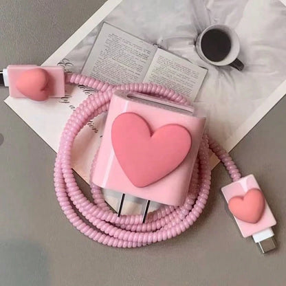 4pcs/Set Pink Heart US Standard Apple 18/20W Charger Protective Cover, Anti-Break Data Cable Protector, Pink Girly Style Protective Cover, Also Suitable As Birthday, Christmas, New Year Holiday Gift F