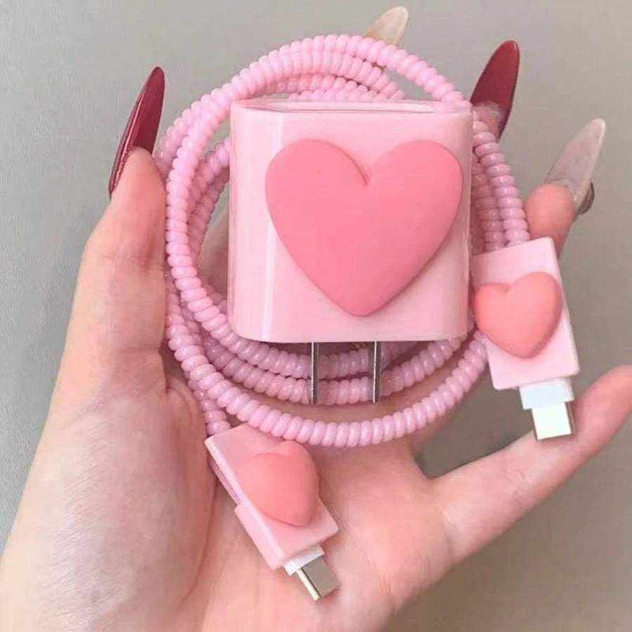 4pcs/Set Pink Heart US Standard Apple 18/20W Charger Protective Cover, Anti-Break Data Cable Protector, Pink Girly Style Protective Cover, Also Suitable As Birthday, Christmas, New Year Holiday Gift F