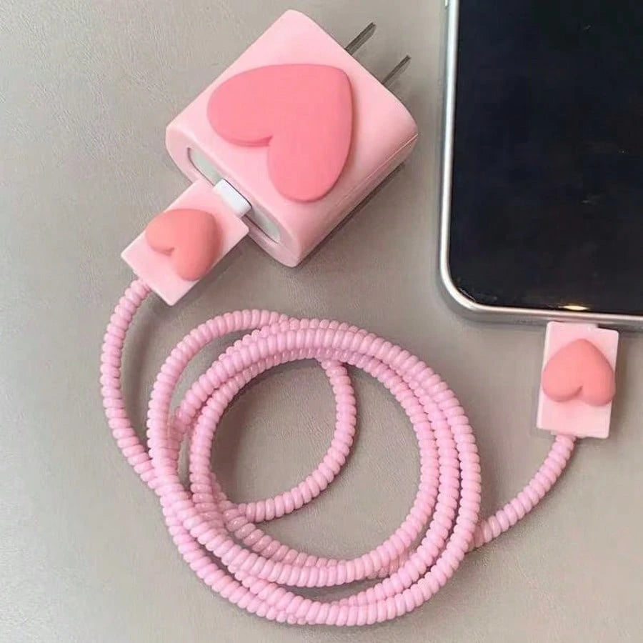 4pcs/Set Pink Heart US Standard Apple 18/20W Charger Protective Cover, Anti-Break Data Cable Protector, Pink Girly Style Protective Cover, Also Suitable As Birthday, Christmas, New Year Holiday Gift F