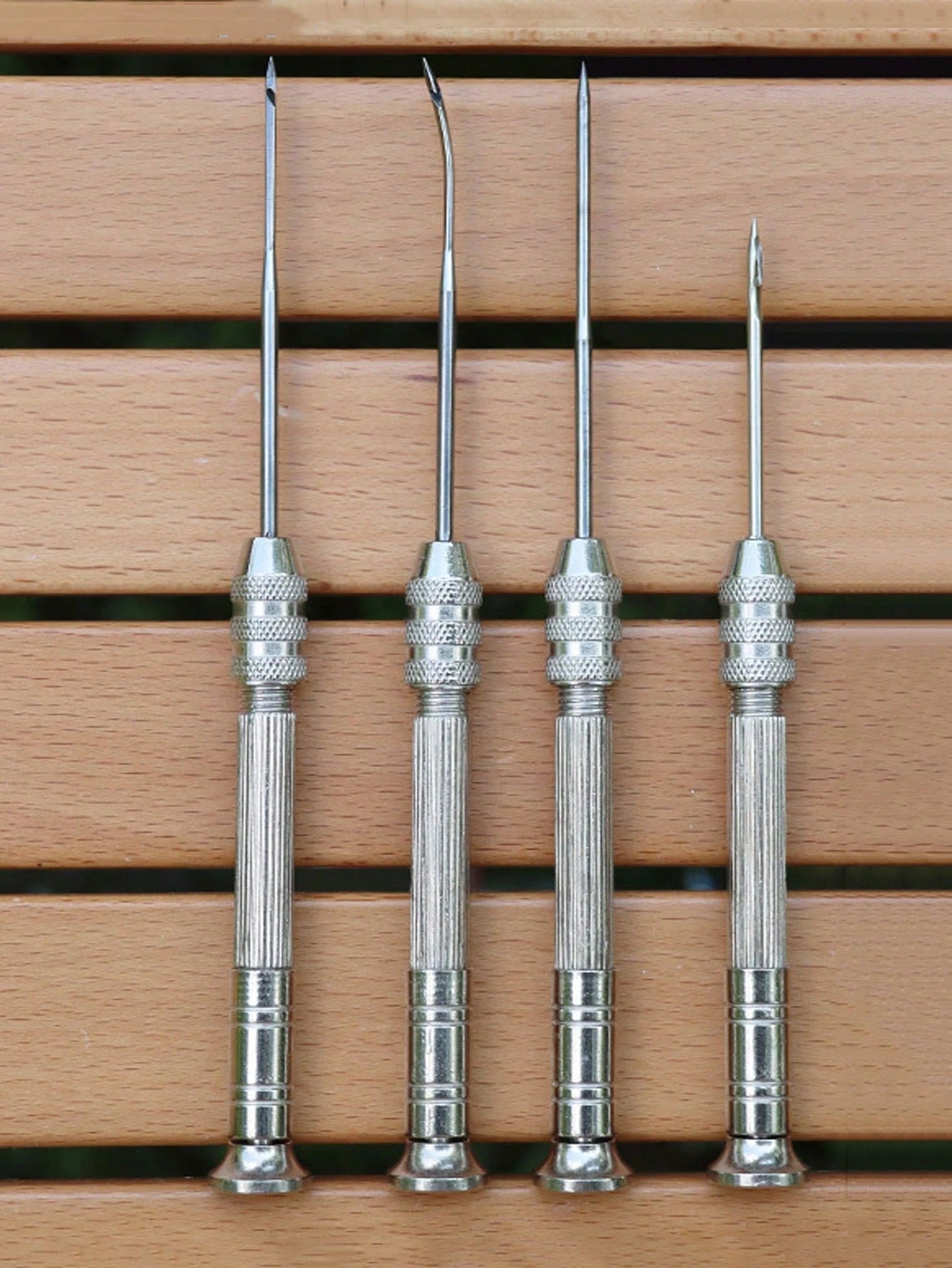 5pcs Multi-Function Leather Sewing Awl Set With Replaceable Punch Sewing Needles, DIY Leather Crafting Practical Tool Kit; Leather Sewing Awl Set Multi-Function Steel DIY Needles With Replaceable Tips
