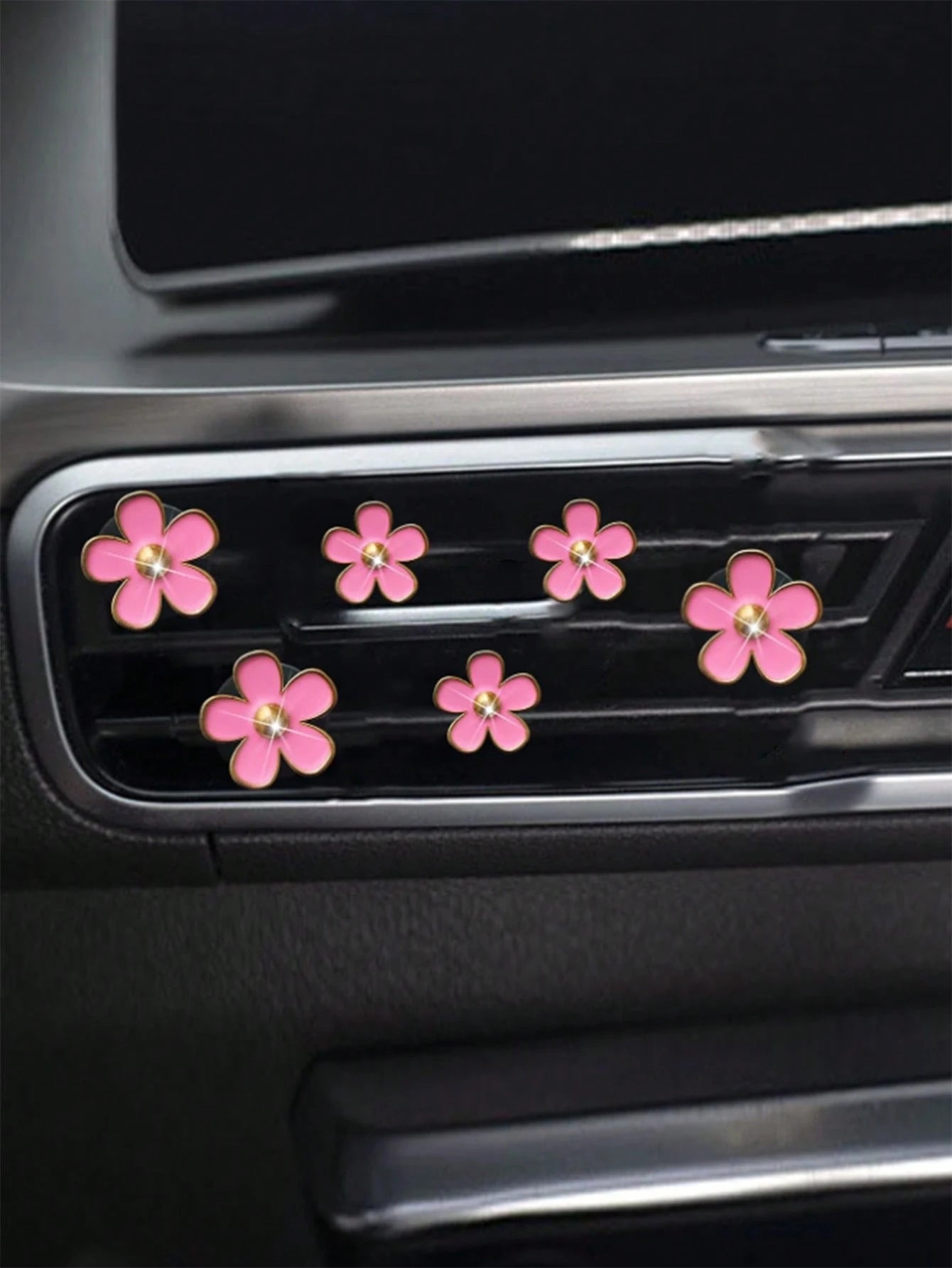 6-Piece Alloy Daisy Car Air Vent Aromatherapy Decorative Clip Car Air Conditioning Decorative Supplies