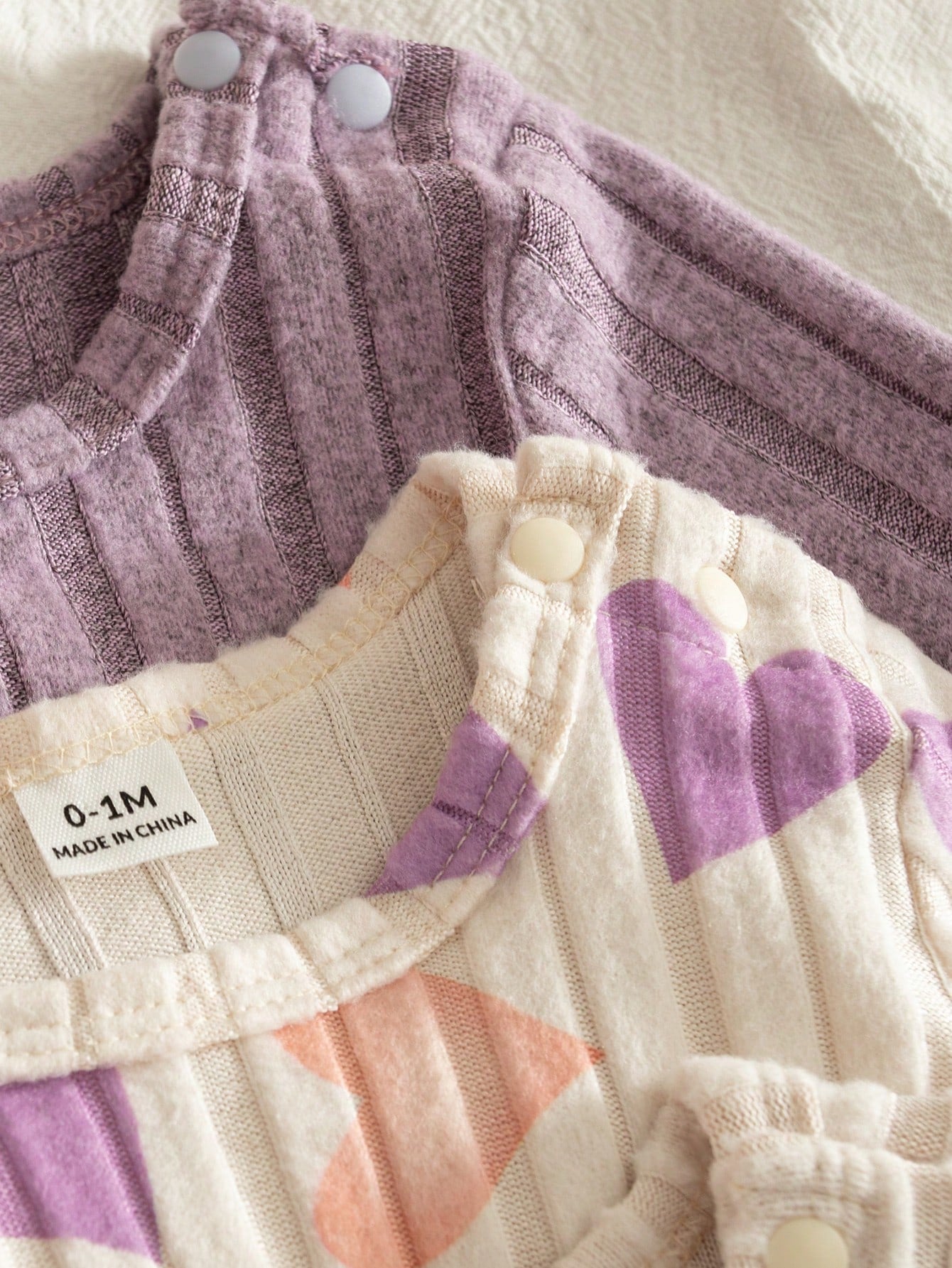 6pcs/Set Newborn Baby Girls Autumn 2025 New Arrival Heart Print & Solid Color Round Neck Long Sleeve Top With Snap Closure, Casual Long Pants, 3 Outfit Sets