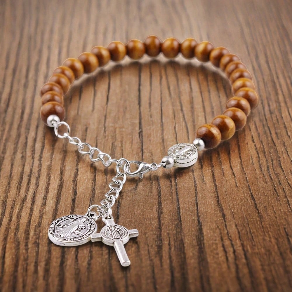 A New Cross Round Wooden Bead Hand Woven Car Accessory Steering Wheel Chain Car Pendant