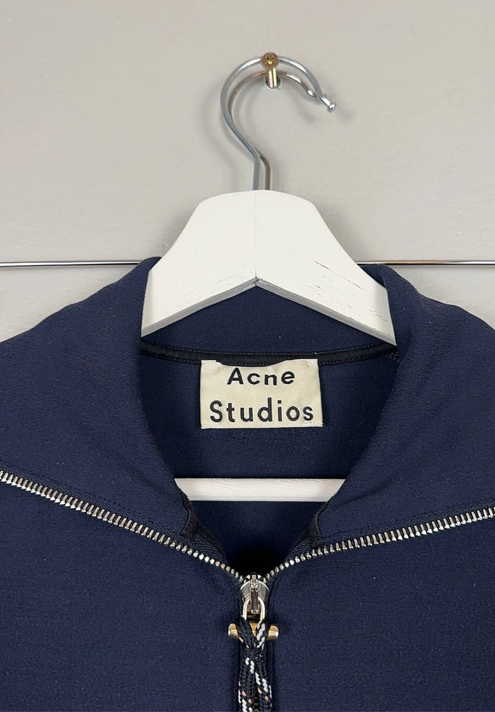 Acne Studios-set