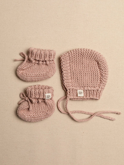 Anzy Home Boho Bonnet & Booties Set