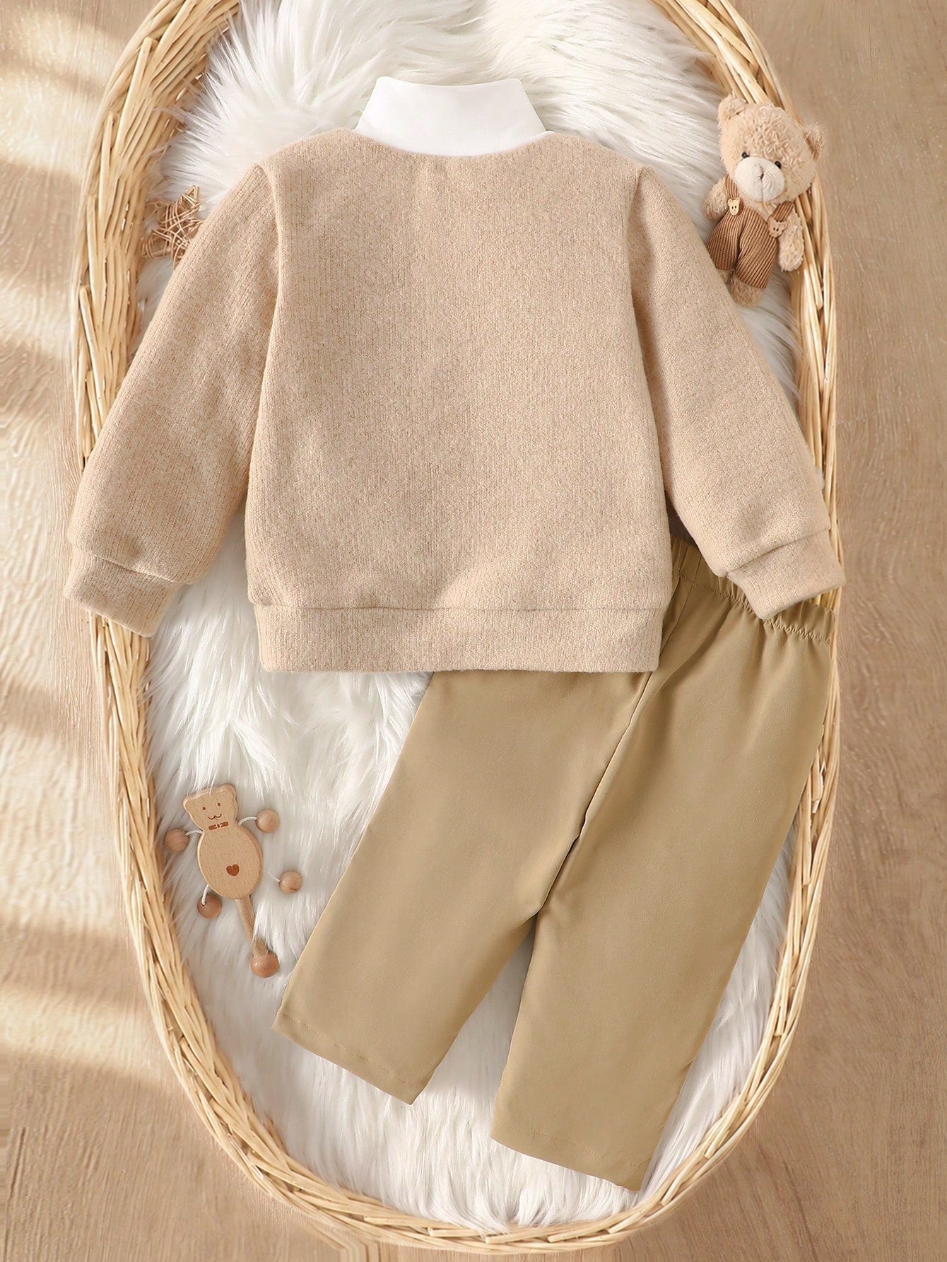Baby Boy Autumn/Winter Casual Colorblock Patchwork Bear Graphic Sweatshirt & Pants Set