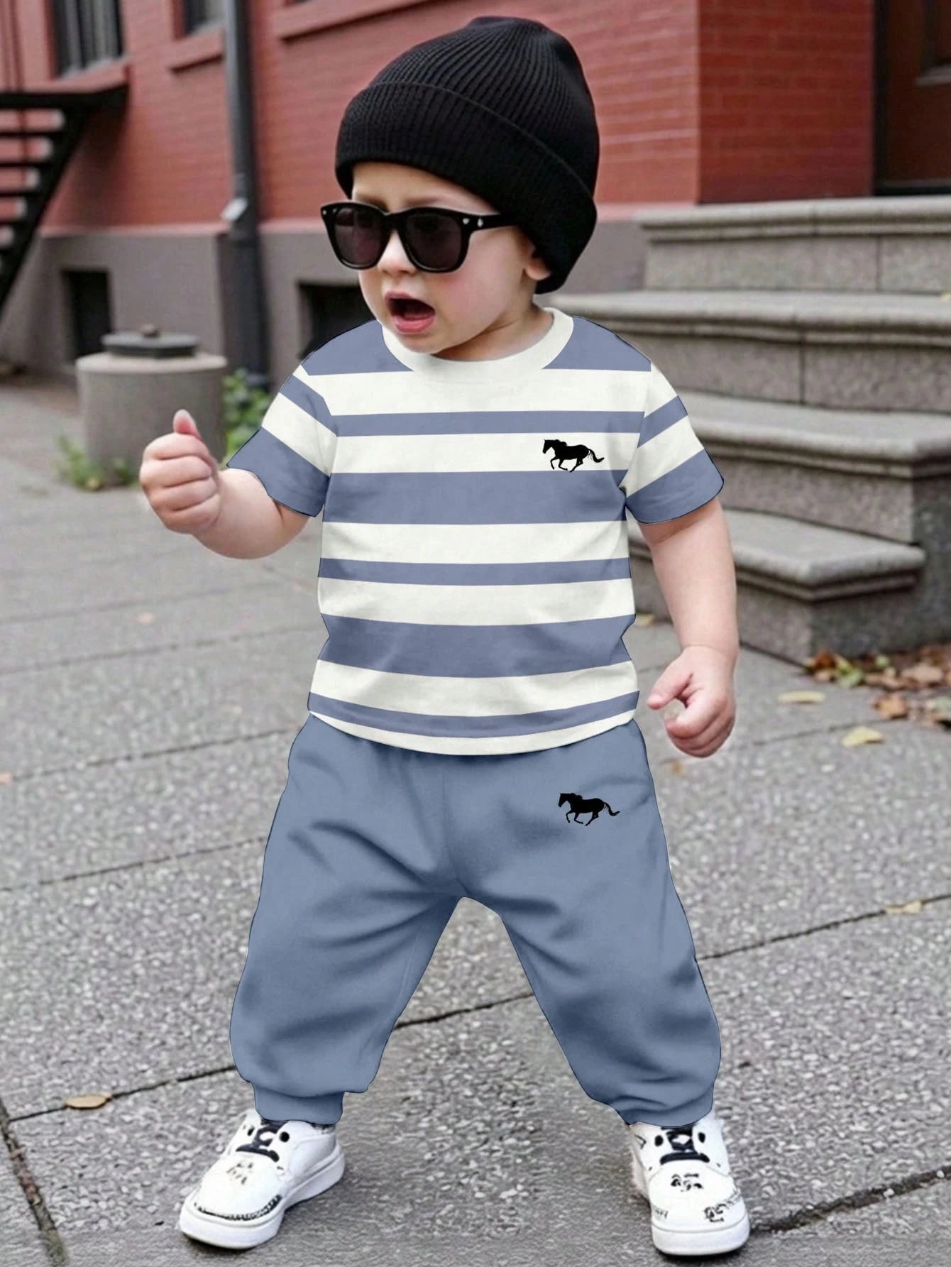 Baby Boys Loose Casual Sporty Short Sleeve T-Shirt And Long Pants 2-Piece Set, Comfortable And Simple, Classic Striped Pattern Print, Cute Cartoon Bear Driving Car Print, Suitable For Spring/Summer, B
