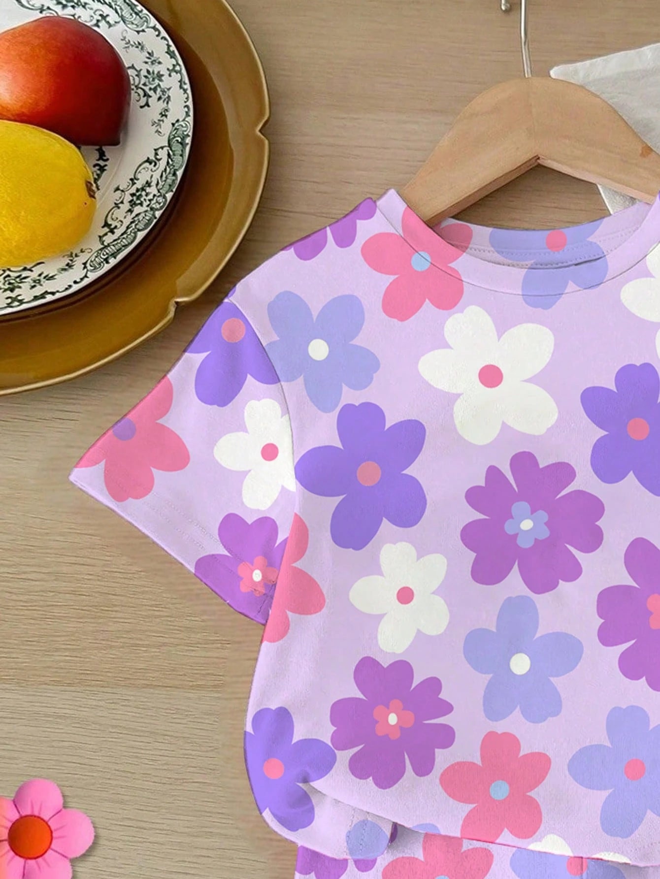 Baby Girl Casual Cute Floral Print Set, Lavender, Round Neck Short Sleeve T-Shirt And Leggings, Suitable For Spring And Summer