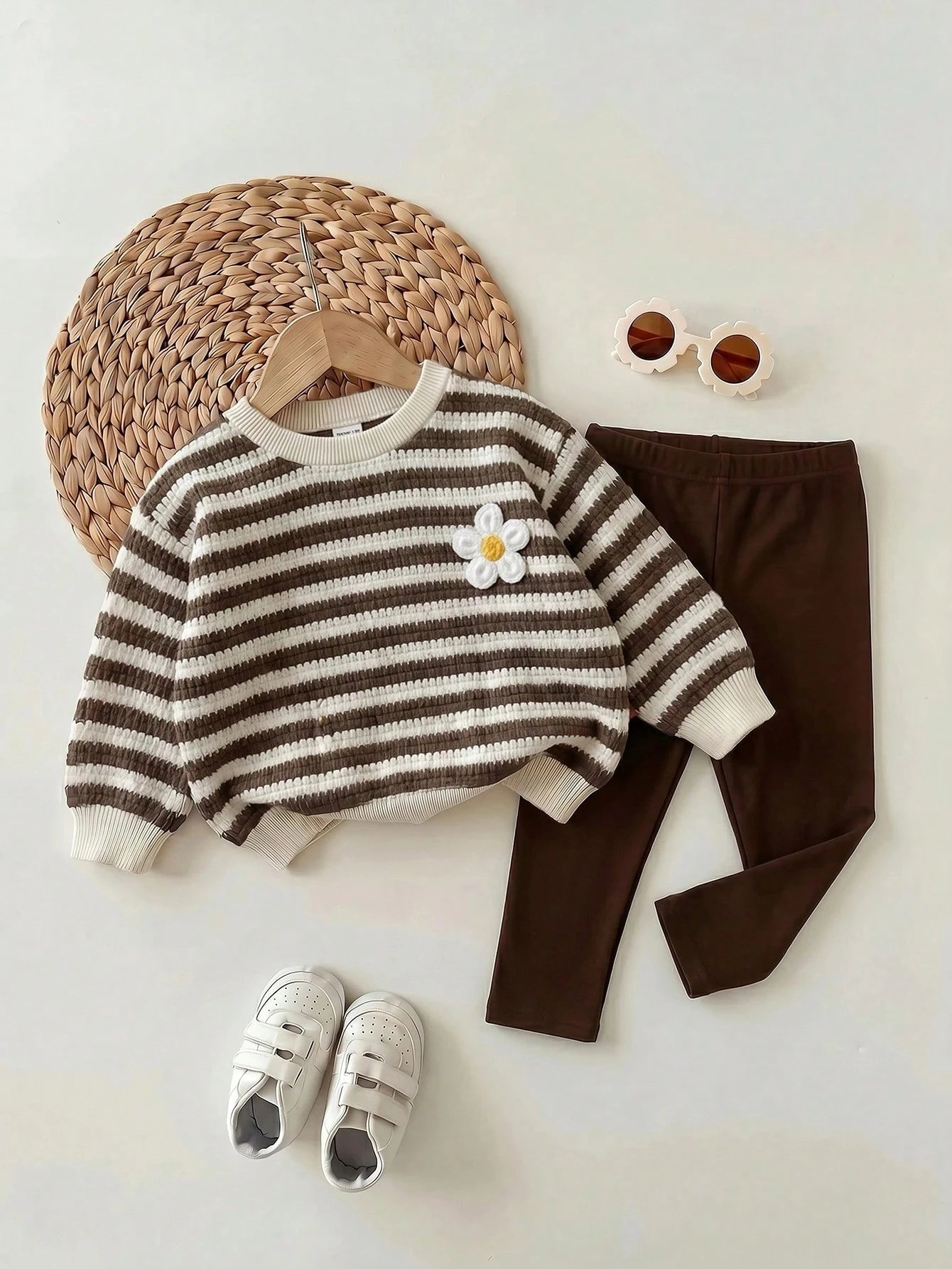 Baby Girl Casual Stripe Bow Loose Crew Neck Long Sleeves Sweatshirt And Elastic Waist Long Pants Set Autumn/Winter Warm Comfy