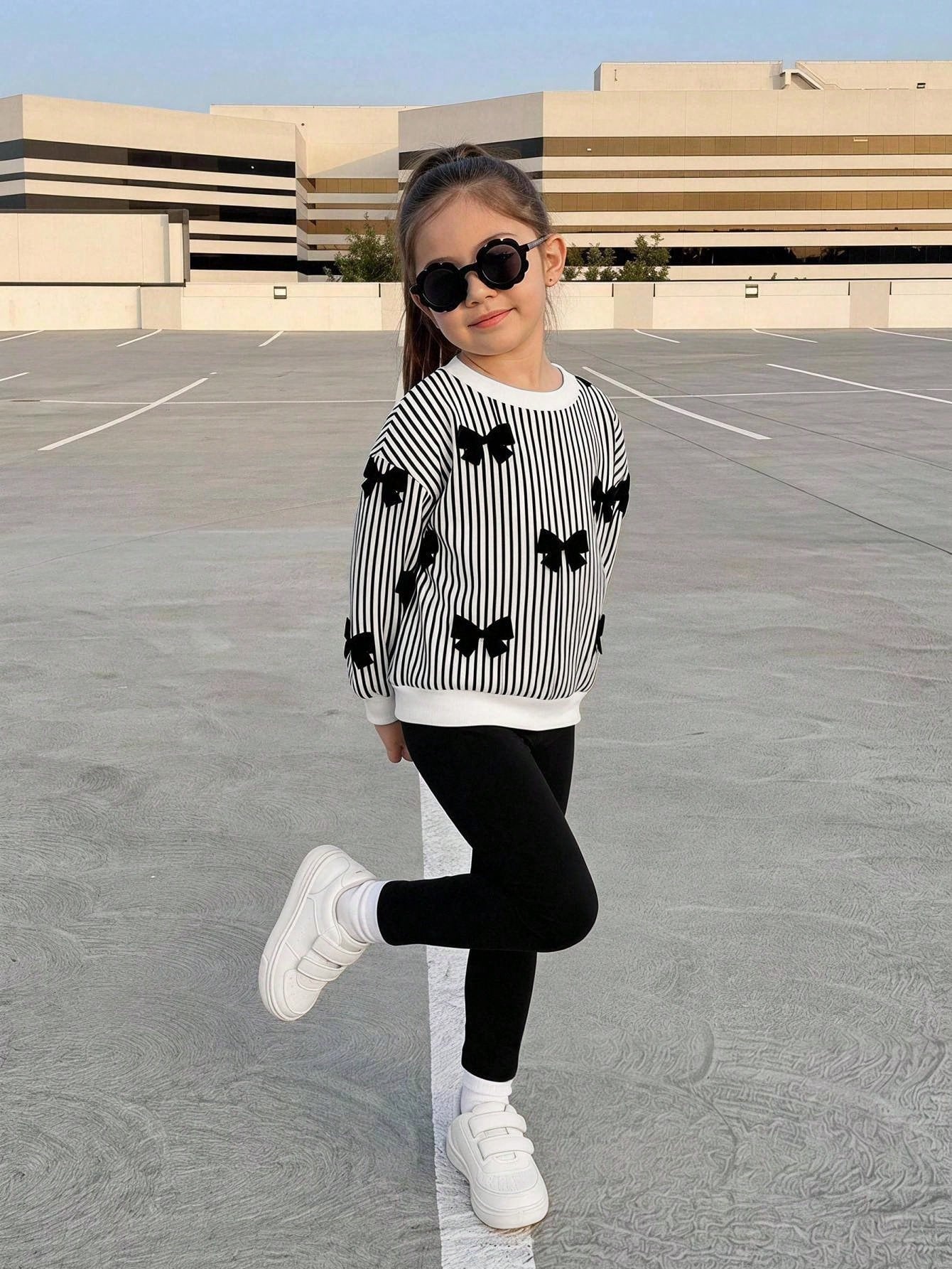 Baby Girl Casual Stripe Bow Loose Crew Neck Long Sleeves Sweatshirt And Elastic Waist Long Pants Set Autumn/Winter Warm Comfy
