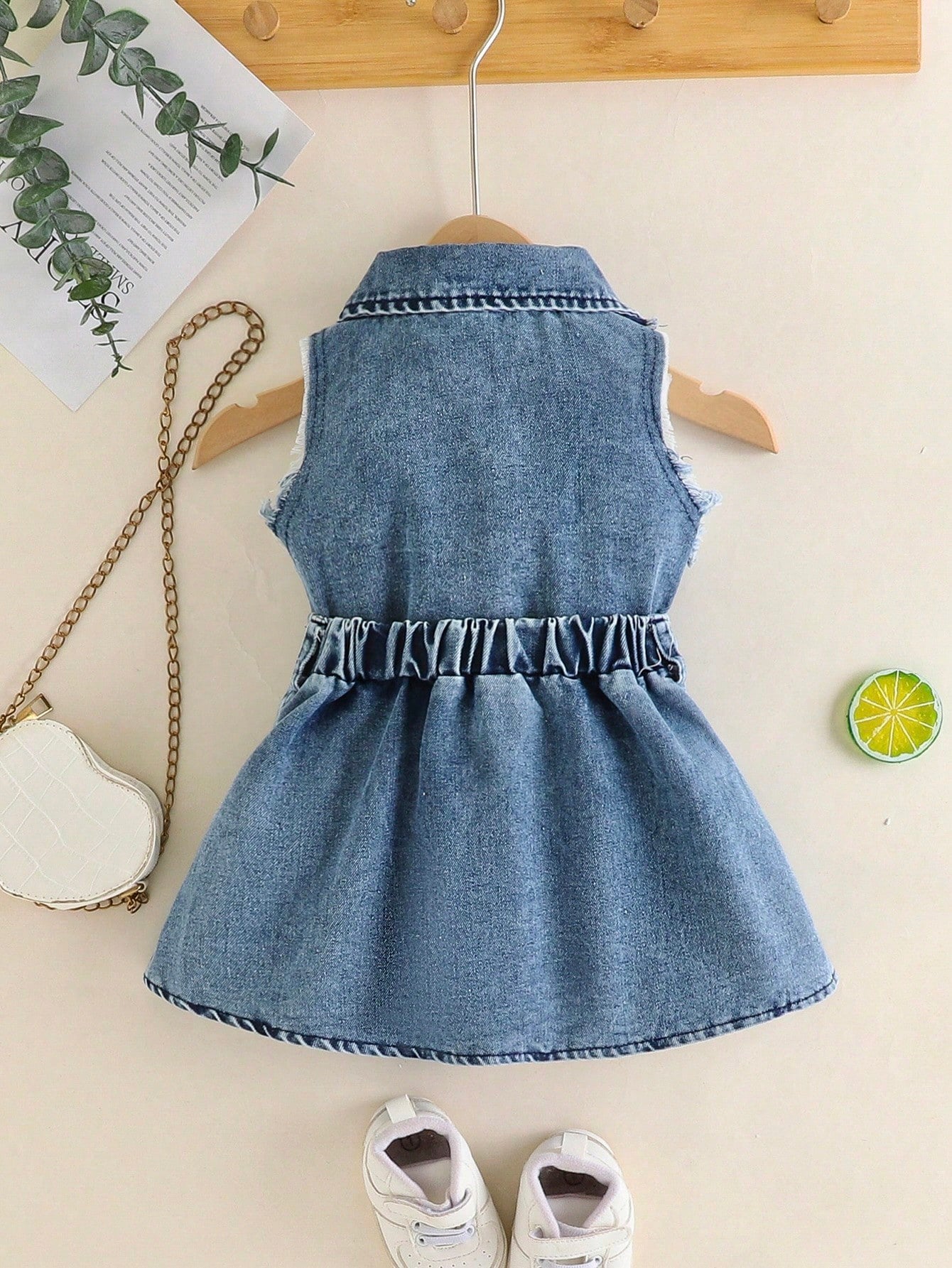 Baby Girl Fashion Elegant & Chic Street Style Blue Washed Denim Top Jacket Matched With Coordinating Skirt Set, Summer