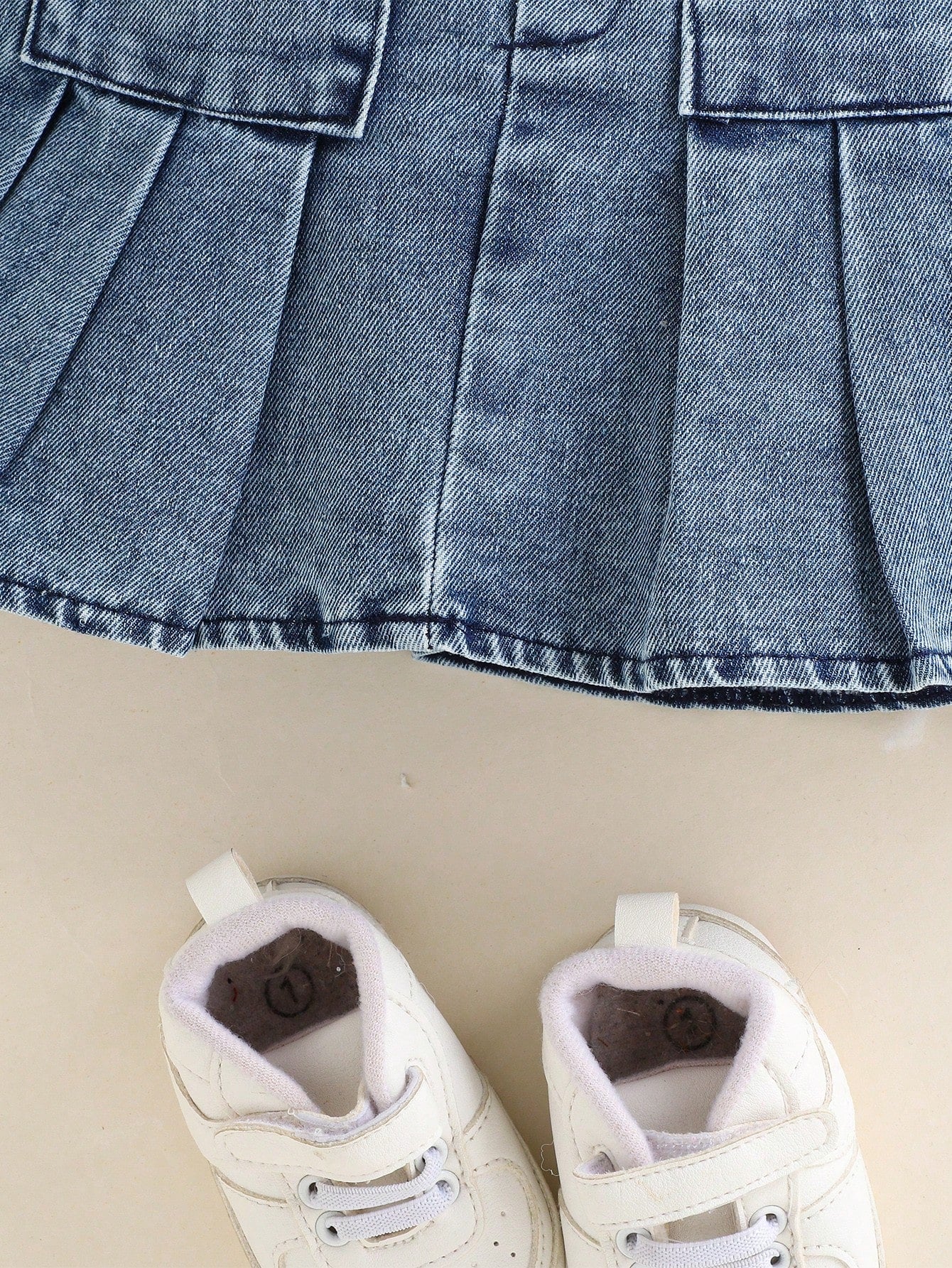 Baby Girl Fashion Elegant & Chic Street Style Blue Washed Denim Top Jacket Matched With Coordinating Skirt Set, Summer