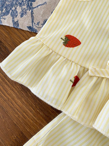 Baby Girl Striped & Strawberry Print Round Neck Tank Top And Shorts Casual Set