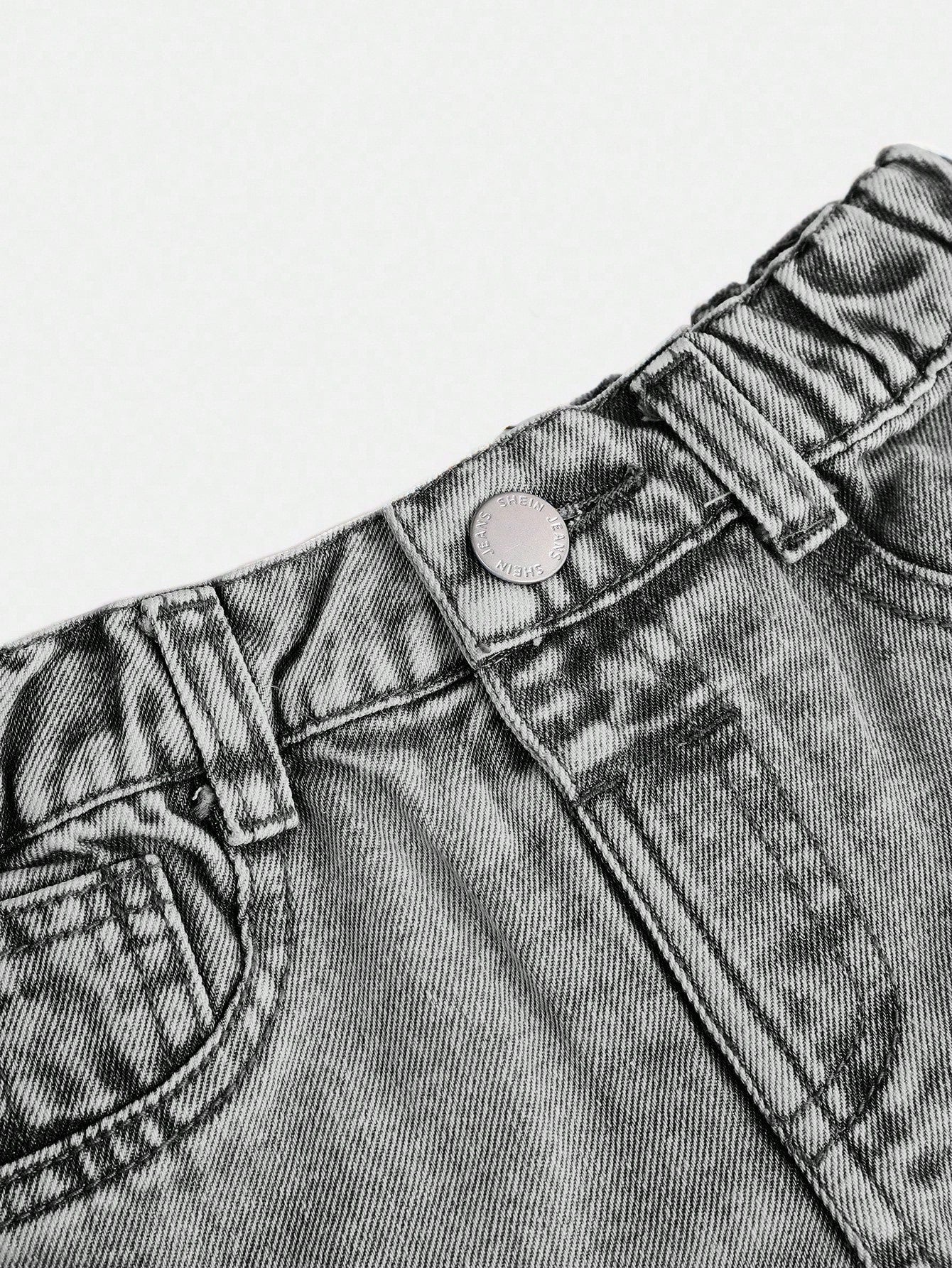 Baby Girls' Blue Denim Shorts With Embroidered Bowknot Pattern