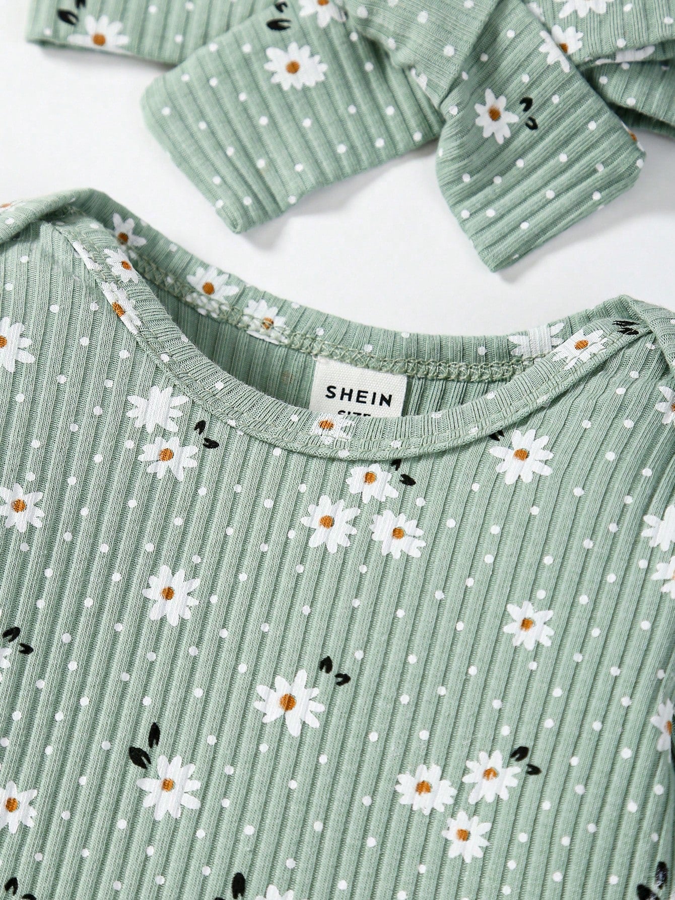 Baby Girls' Flower Printed Round Neck Long Sleeve Bodysuit And Pants Casual Outfit