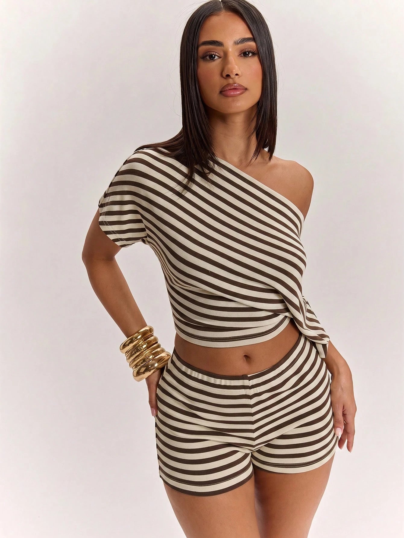 BAE Women's Striped Asymmetric Shoulder Short Sleeve Top And Low Waist Shorts Set, Spring/Summer Striped Two Pieces Set, Summer Two Pieces Set, Casual Two Pieces Set, Comfortable Two Pieces Set