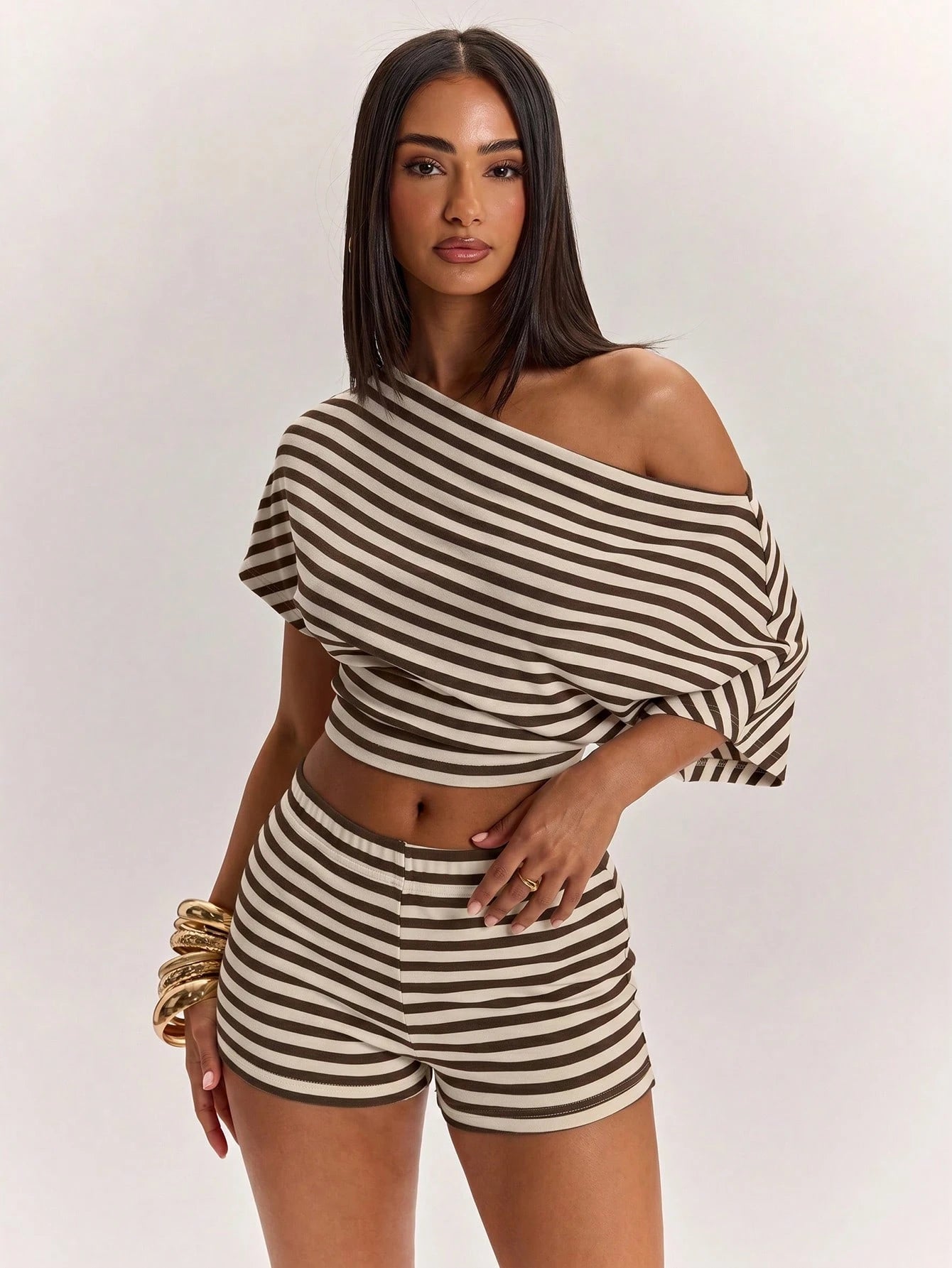 BAE Women's Striped Asymmetric Shoulder Short Sleeve Top And Low Waist Shorts Set, Spring/Summer Striped Two Pieces Set, Summer Two Pieces Set, Casual Two Pieces Set, Comfortable Two Pieces Set