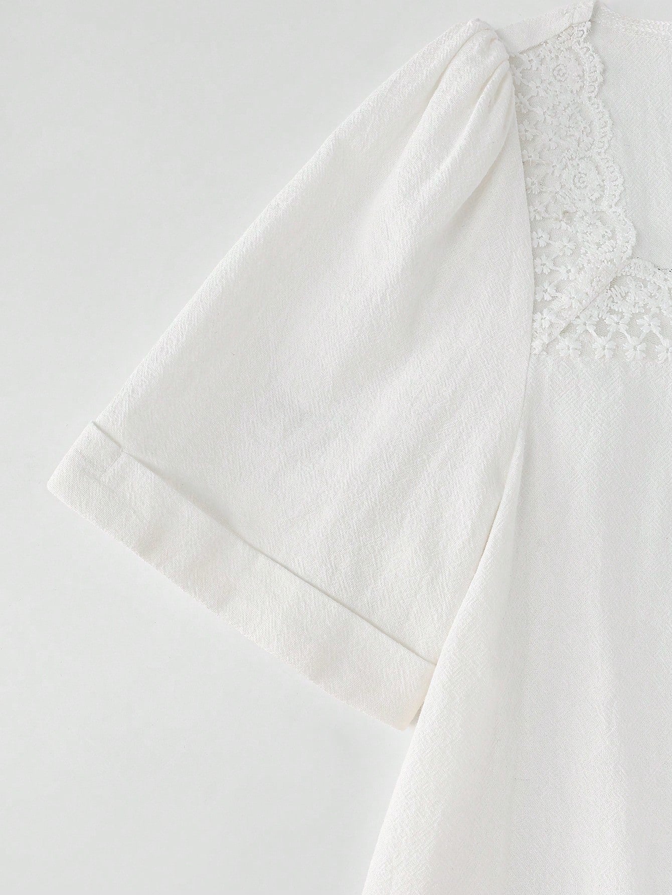 Balvessa White Square Neck Lace Patchwork Women's Casual Shirt