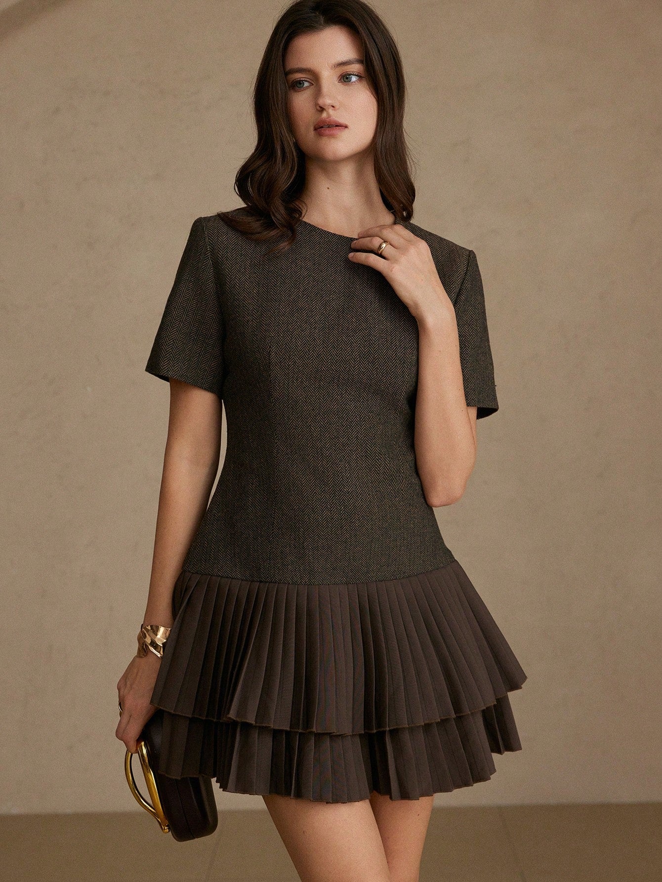 BELROSIE Elegant, Versatile, Minimalist, High-Quality Herringbone Fabric Round Neck Cinched Waist Double-Layer Pleated Hem Mini Dress For Women