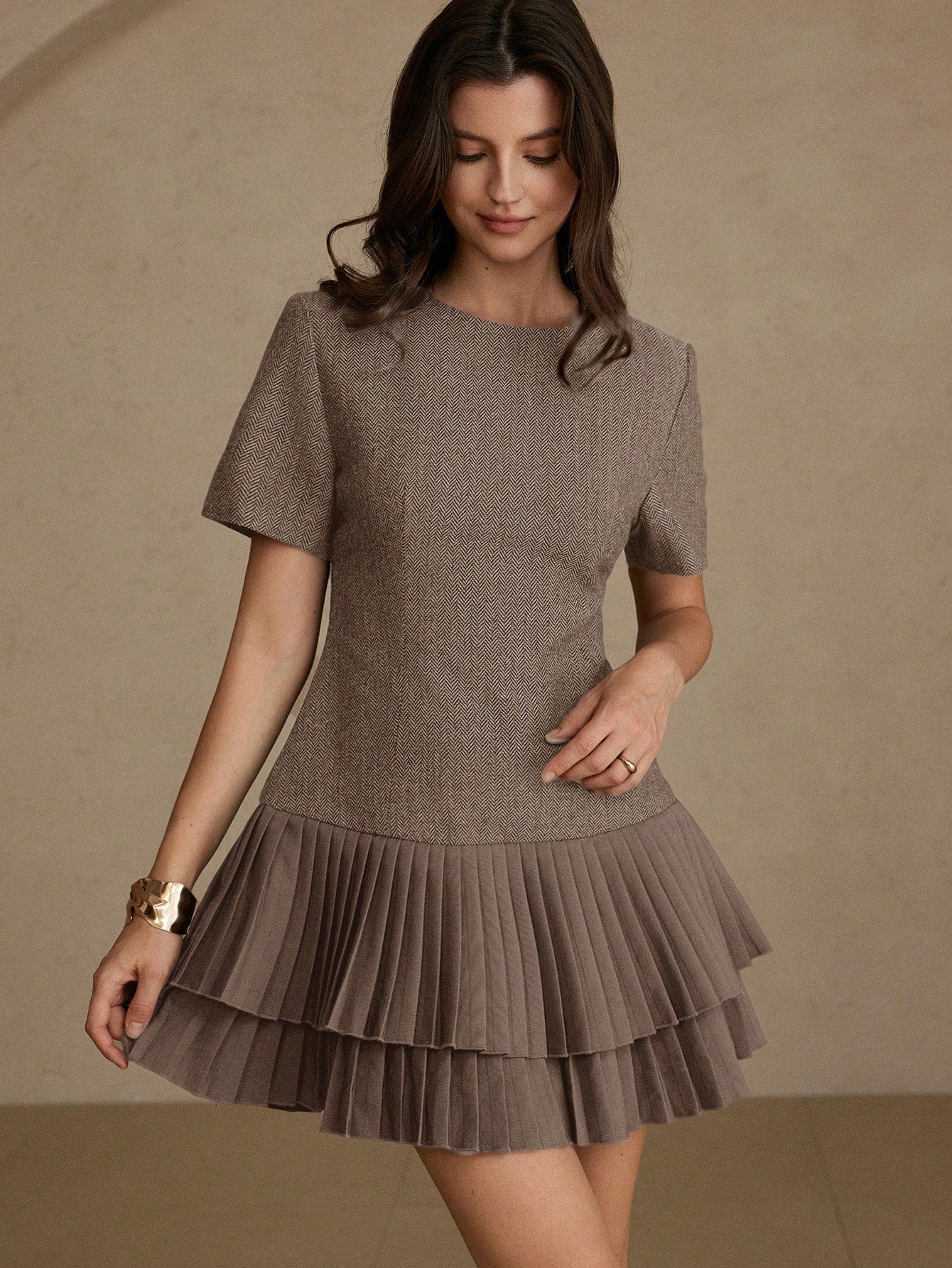 BELROSIE Elegant, Versatile, Minimalist, High-Quality Herringbone Fabric Round Neck Cinched Waist Double-Layer Pleated Hem Mini Dress For Women
