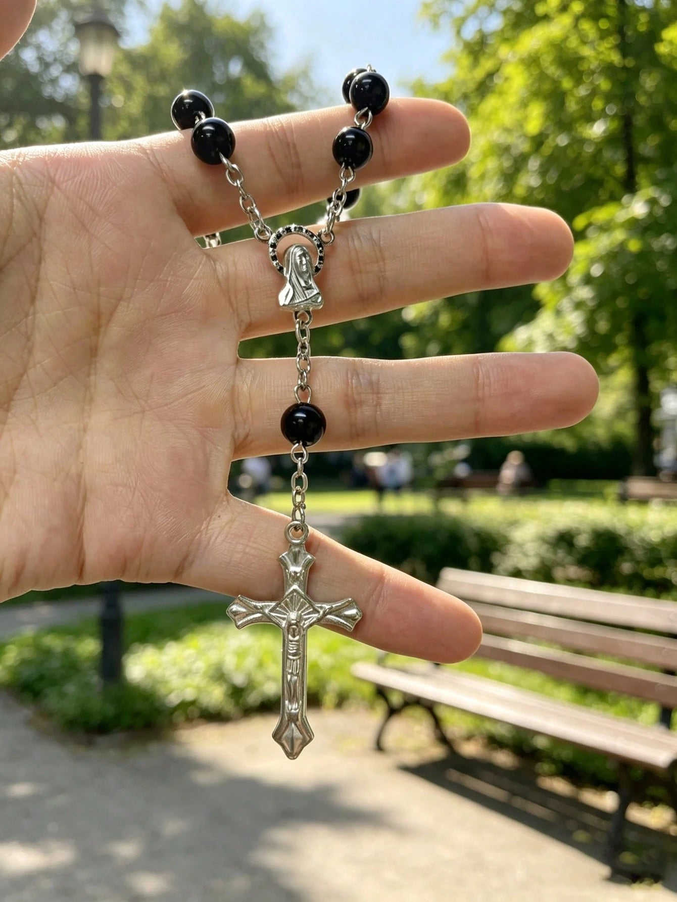Black Rose Cross Rearview Mirror Hanging Ornament- Exquisite Beaded Decoration Car Interior Decor- Prayer Travel Pendant Unisex- Perfect Gift For Him/Her