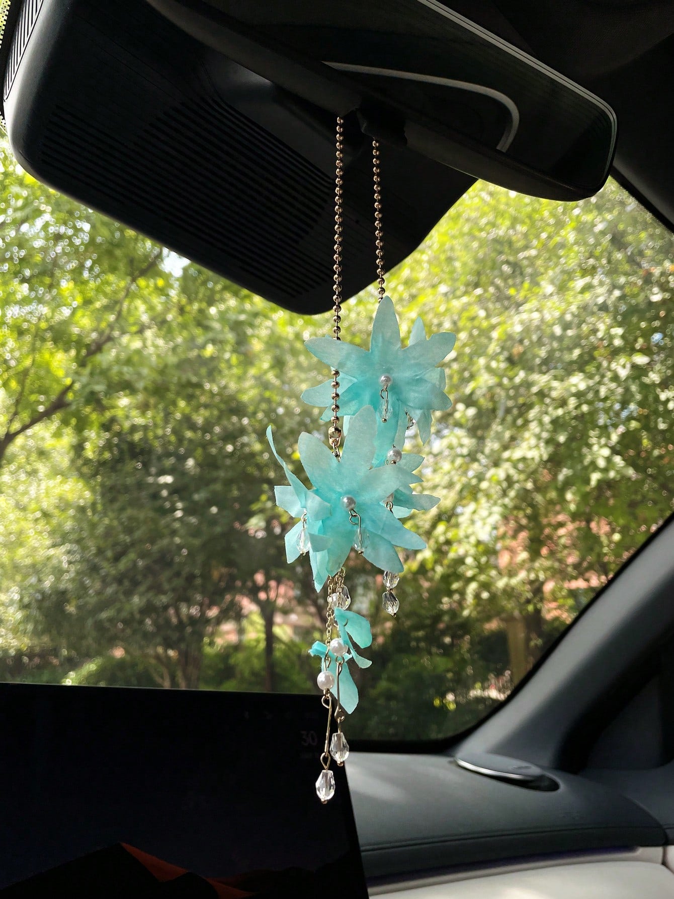 Blue Tassel Flower Car Rearview Mirror Hanging Ornament, Creative Car Interior Decoration Pendant