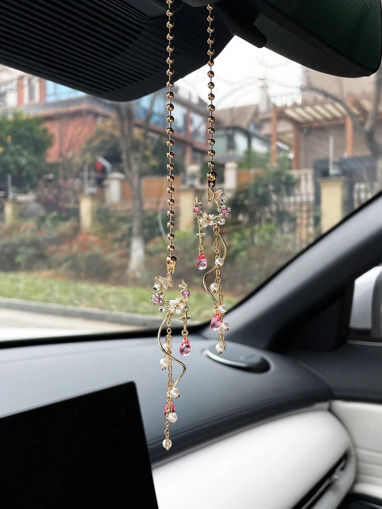 Butterfly & Flower Tassel Car Pendant, Creative Car Rearview Mirror Hanging Decor, Car Interior Accessories