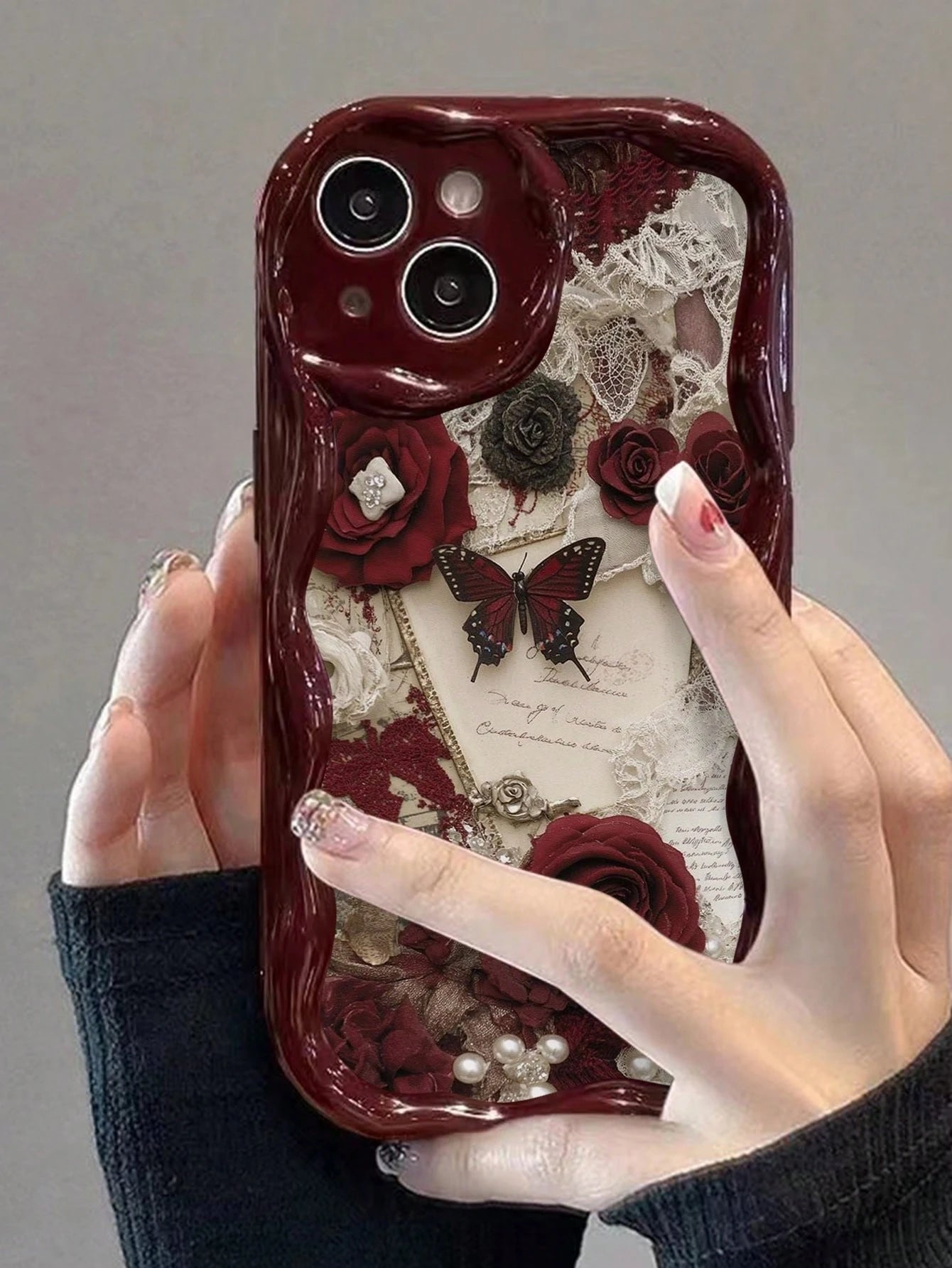 Butterfly Painted Flat Printing Wine Red Painted Cream Texture Painted Soft Shell Suitable For IP17/IP17PROMAX/Iphone16//Iphone16pro/Iphone16promax/Iphone15/ XR/7p8p/P12promax/P13promax/P14PROMAX/P1