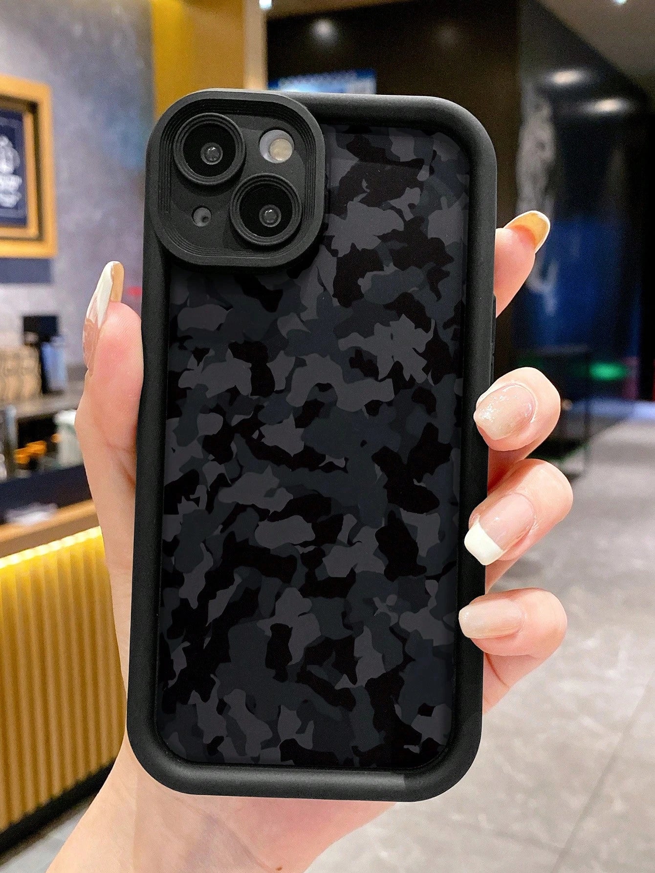 Camouflage Painted Grooved New Black Anti-Drop Thickened Minimalist Fashionable Suitable For Ip 17 Ip 17 Pro Ip 17 Promax Ip16 Promax/Ip 13 Case/Caseip16/Ip15 Painted Ip15Promax Apple P13 Phone Case