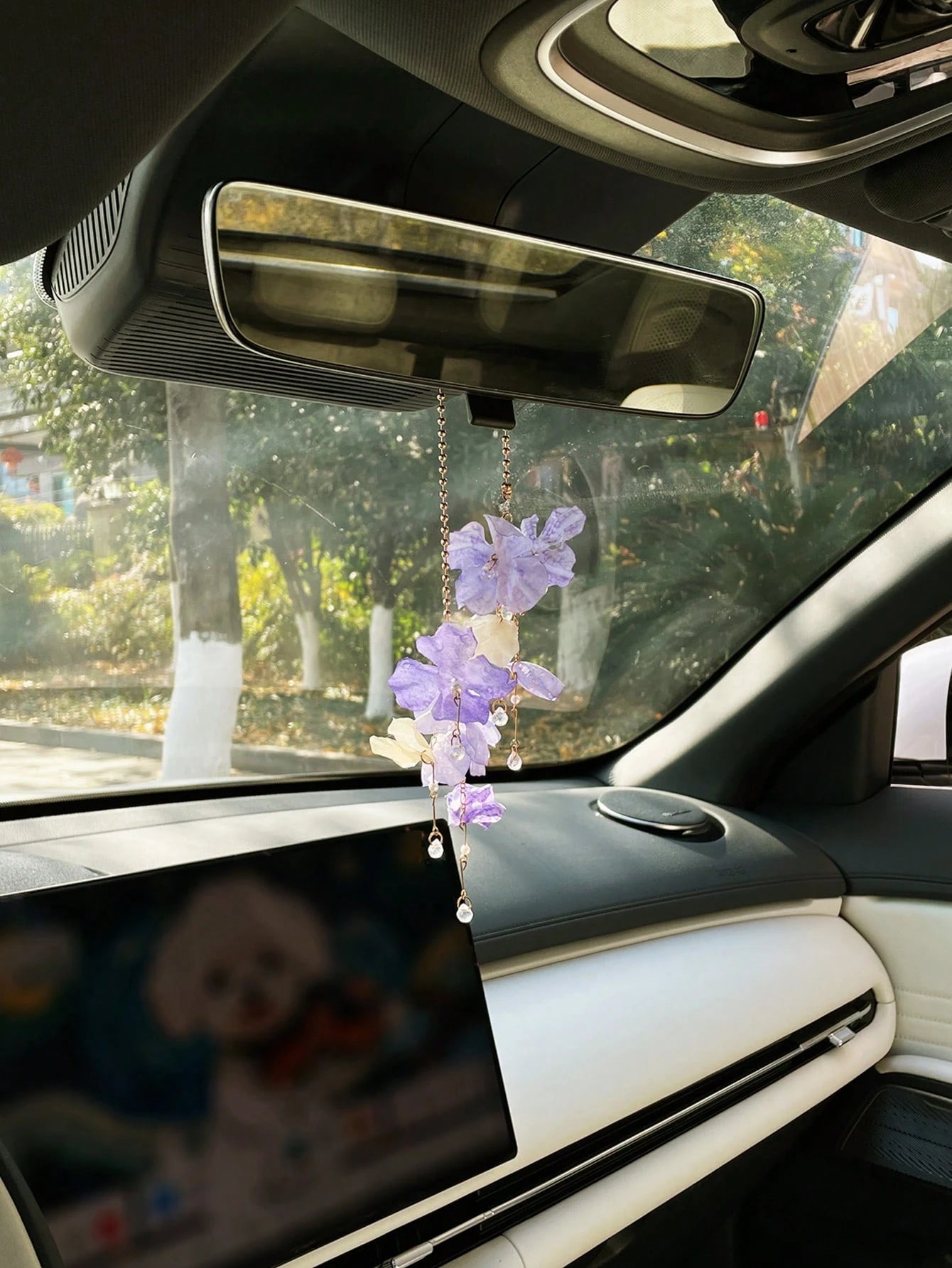 Car Hanging Ornament, Creative Car Rearview Mirror Pendant Decoration, Car Interior Flower Tassel Hanging Accessory