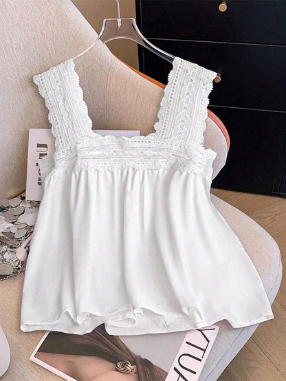Clasi Plus Size Women French Style White Lace Patchwork Square Collar Sleeveless Top, Loose Hollow Out Cute Elegant Top, Spring/Summer