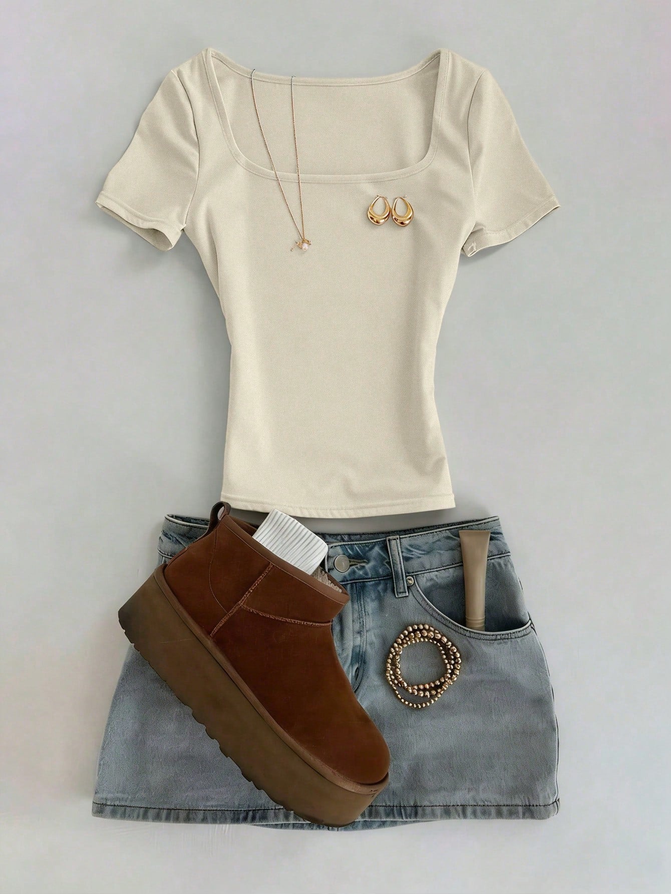 Classic Cream White Square Neck Slim-Fit Short-Sleeve T-Shirt,Chic Elegant Vacation T-Shirt,Summer Fashionable Top,Mother's Day Gift For Mom Sisters